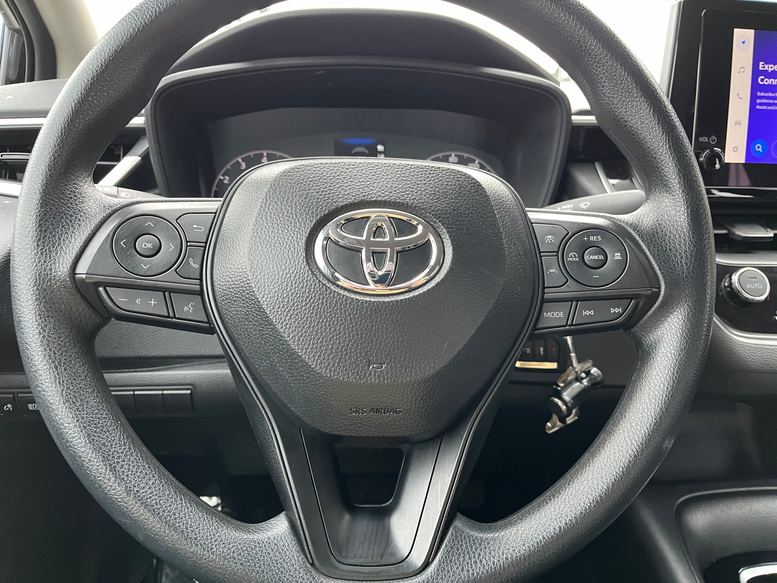 Thumbnail: 2025 Toyota Corolla - 5