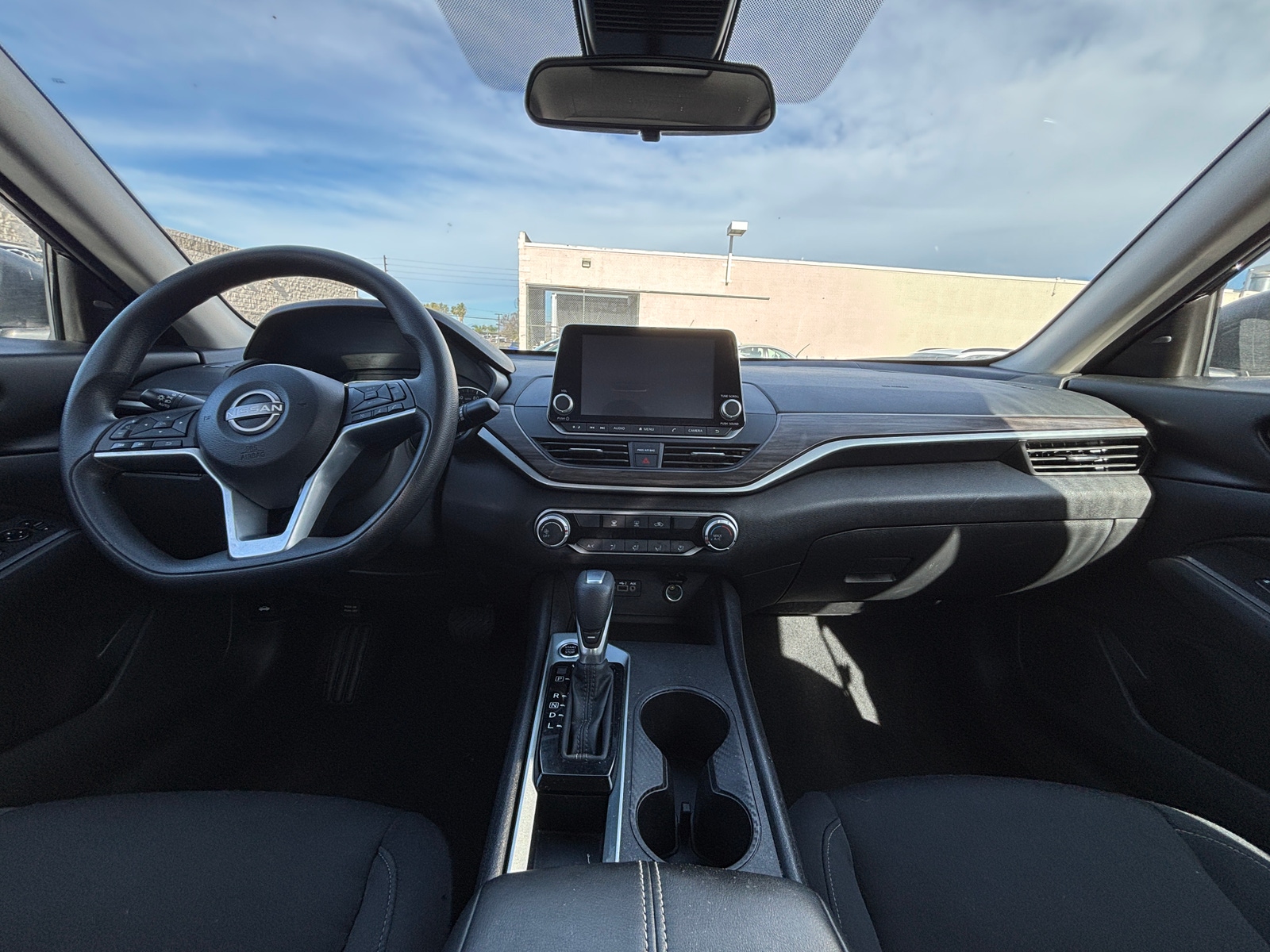 Thumbnail: 2025 Nissan Altima - 3