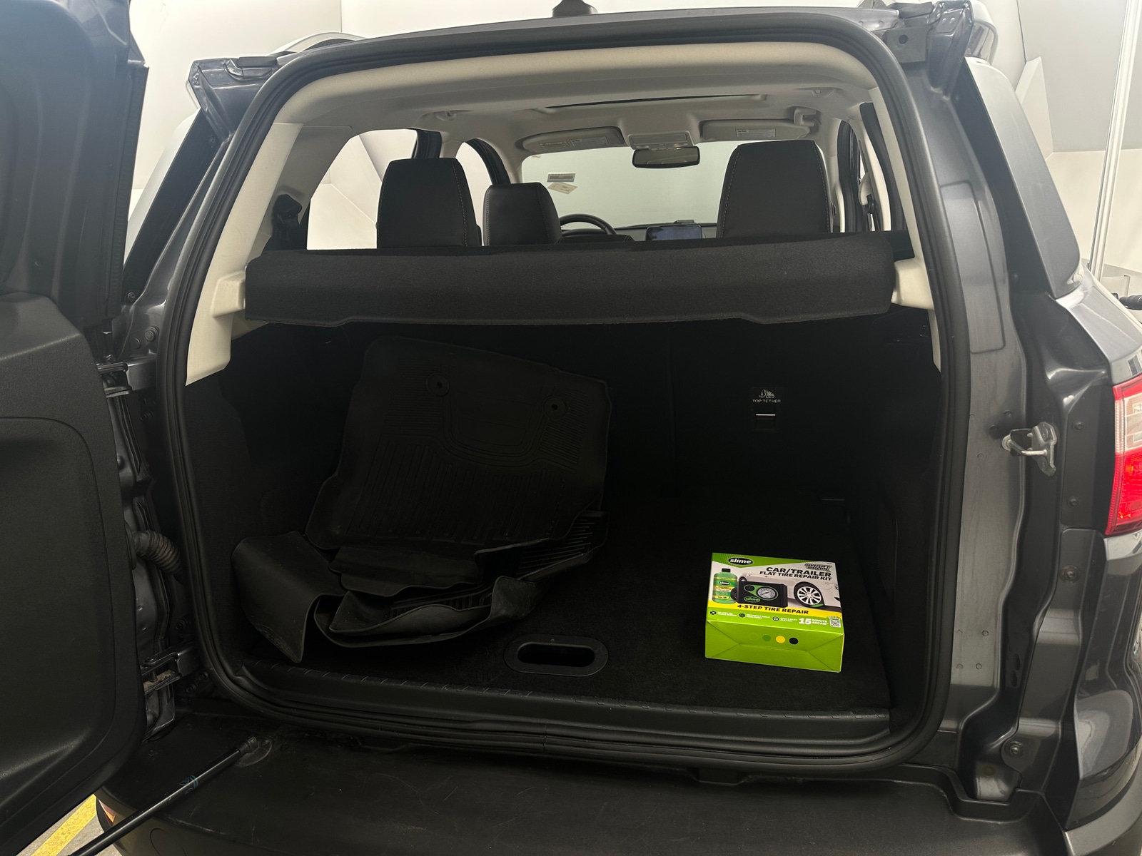 Thumbnail: 2022 Ford EcoSport - 6