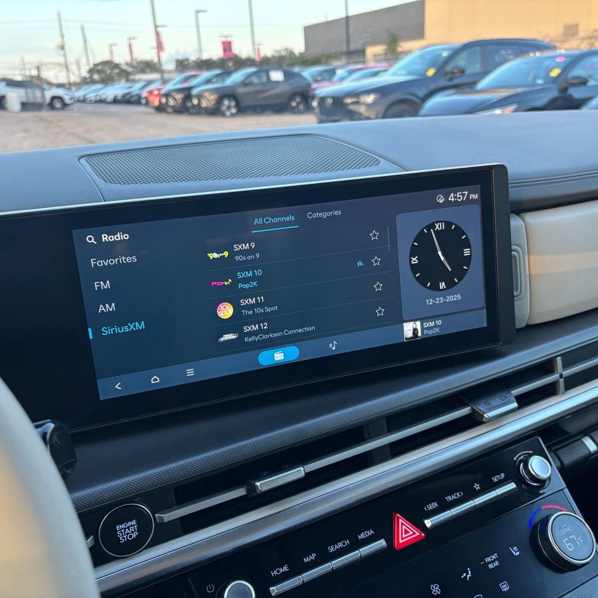 Thumbnail: 2025 Hyundai Santa Fe - 4