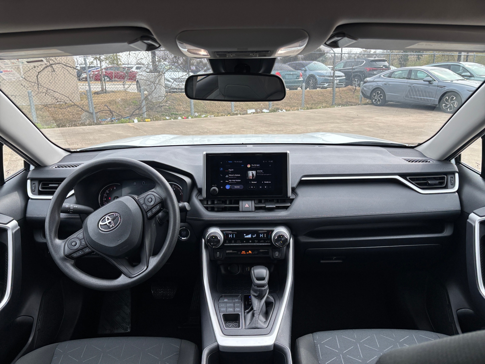 Thumbnail: 2025 Toyota RAV4 - 3