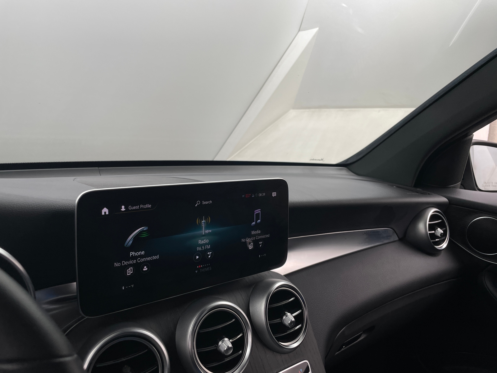 Thumbnail: 2022 Mercedes-Benz GLC - 3