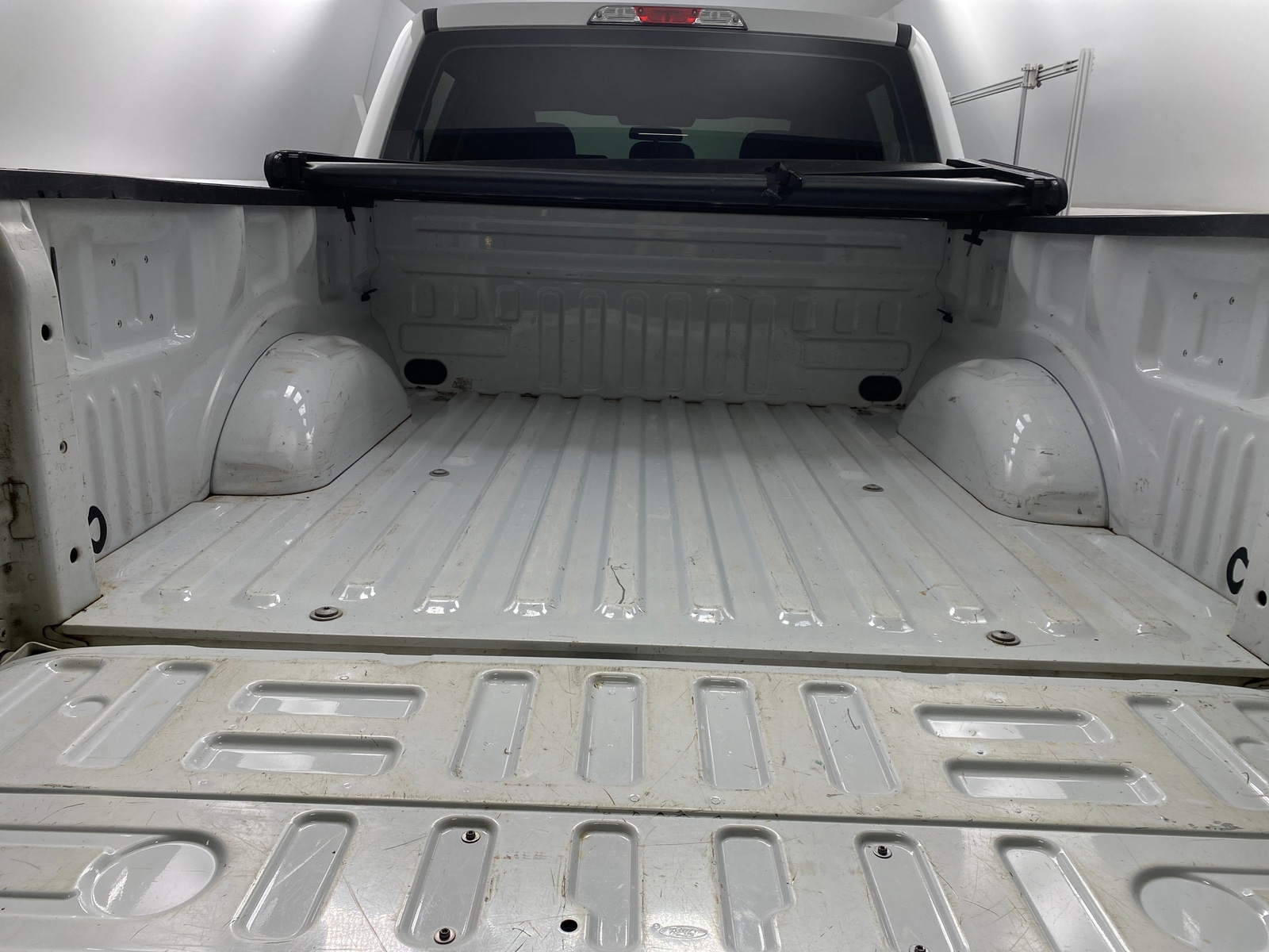 Thumbnail: 2018 Ford Econoline - 7