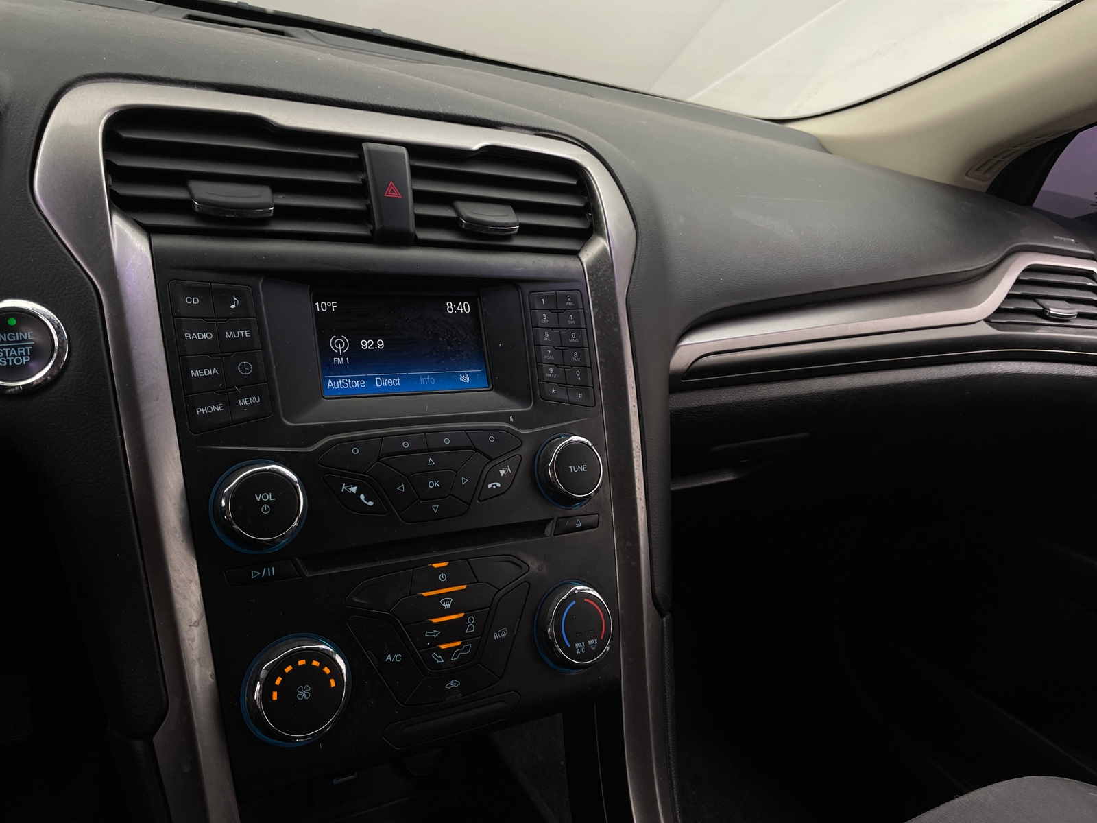 Thumbnail: 2017 Ford Fusion - 4