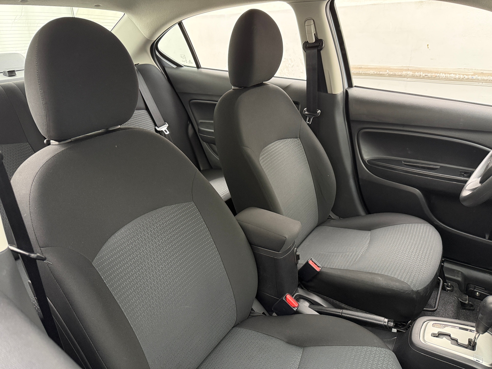 Thumbnail: 2024 Mitsubishi Mirage G4 - 2