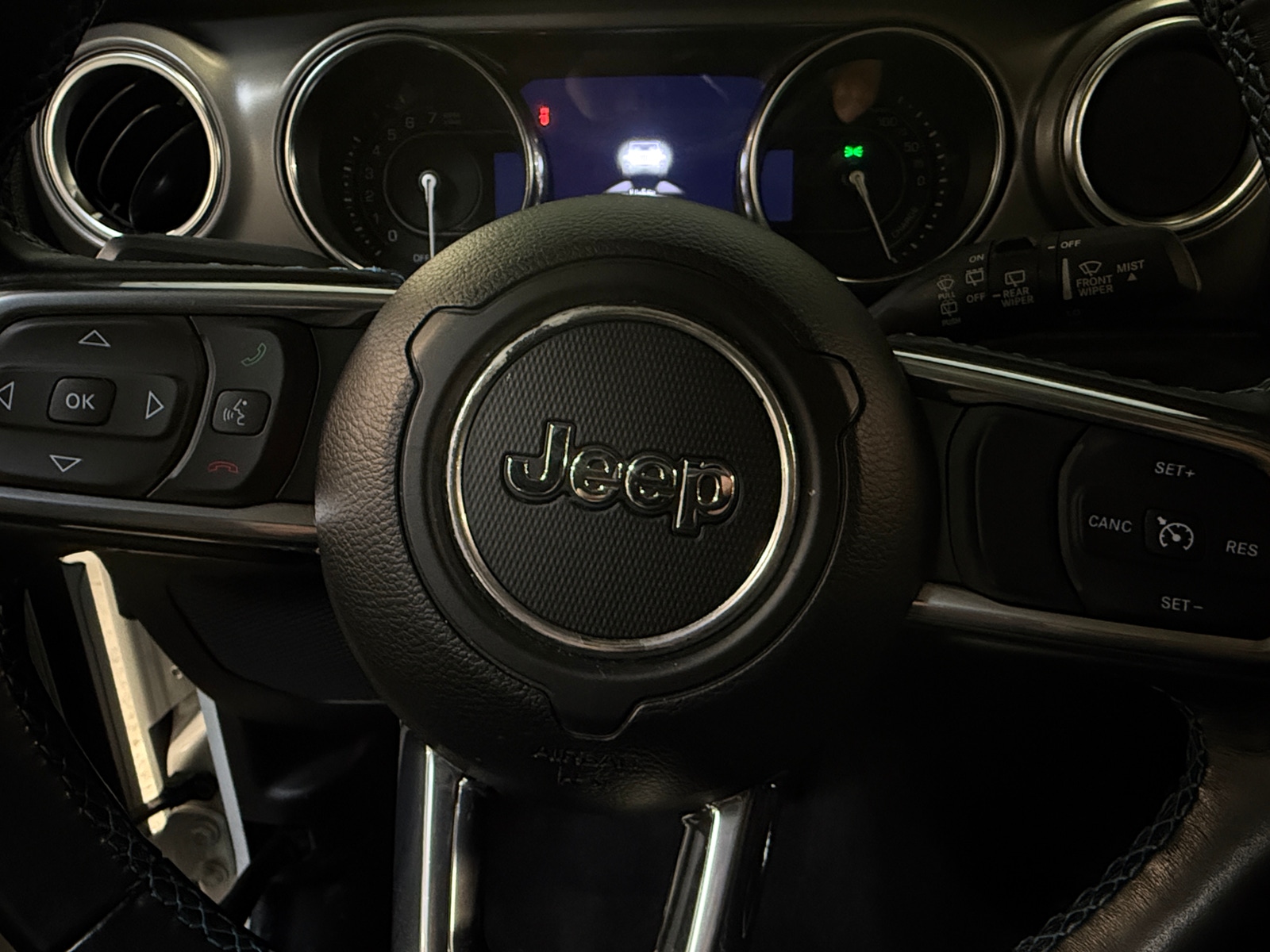 Thumbnail: 2023 Jeep Wrangler - 5