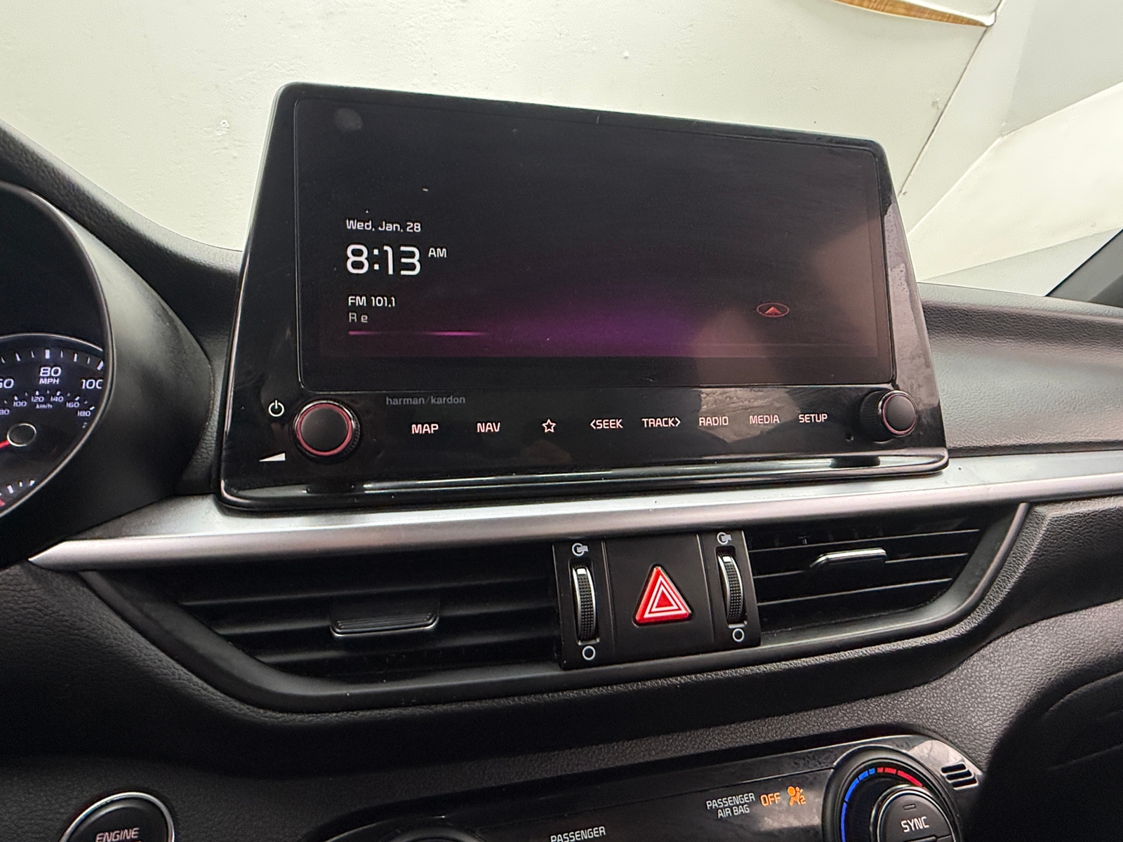 Thumbnail: 2023 Kia Forte - 3