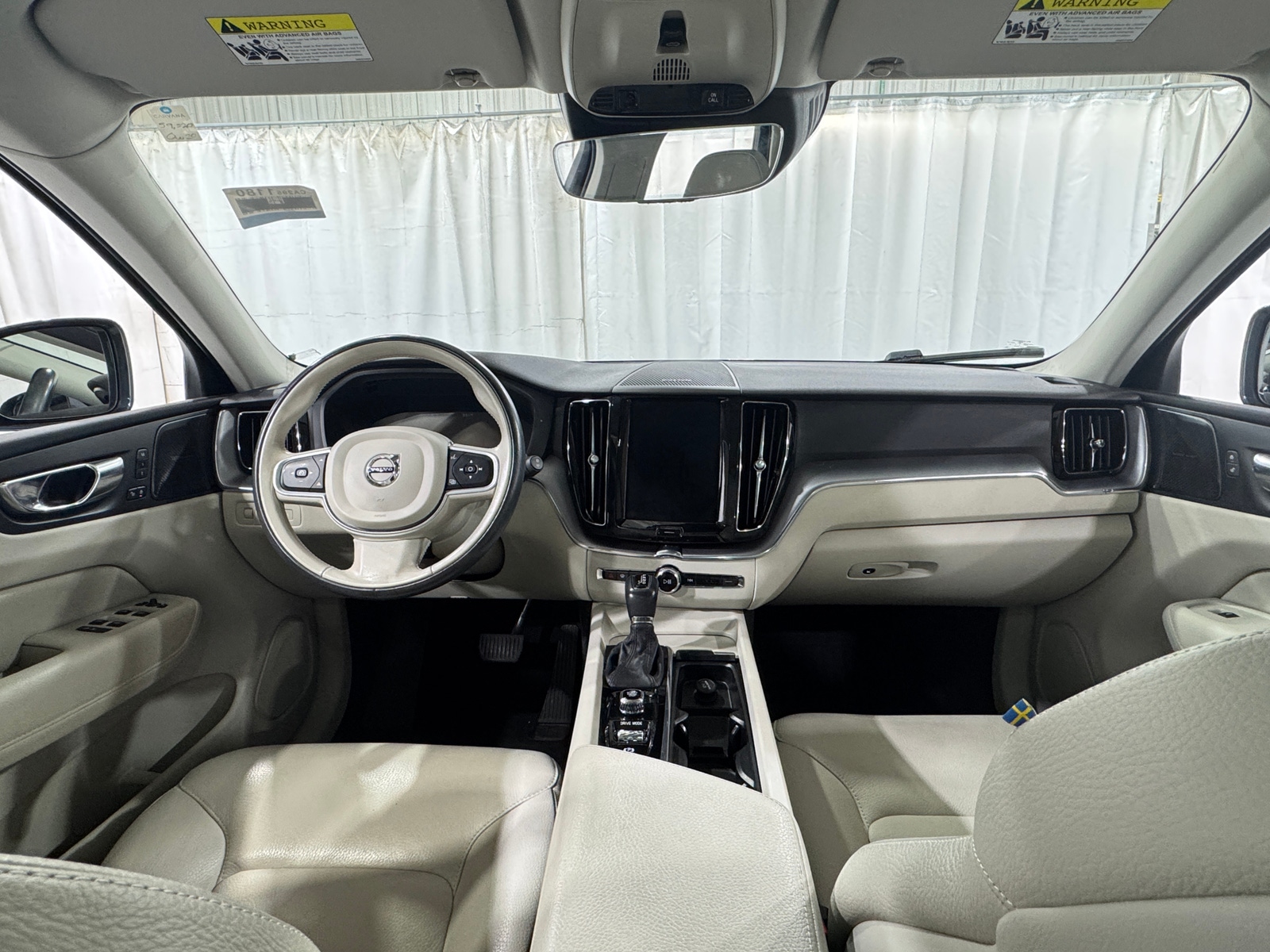 Thumbnail: 2020 Volvo XC60 - 2