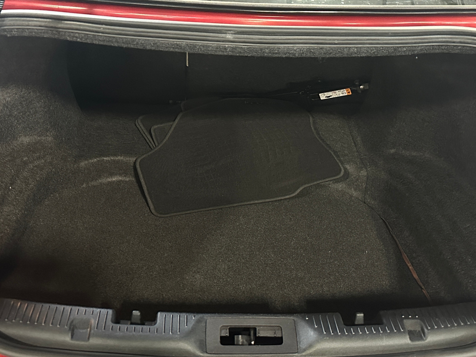 Thumbnail: 2017 Ford Taurus - 6