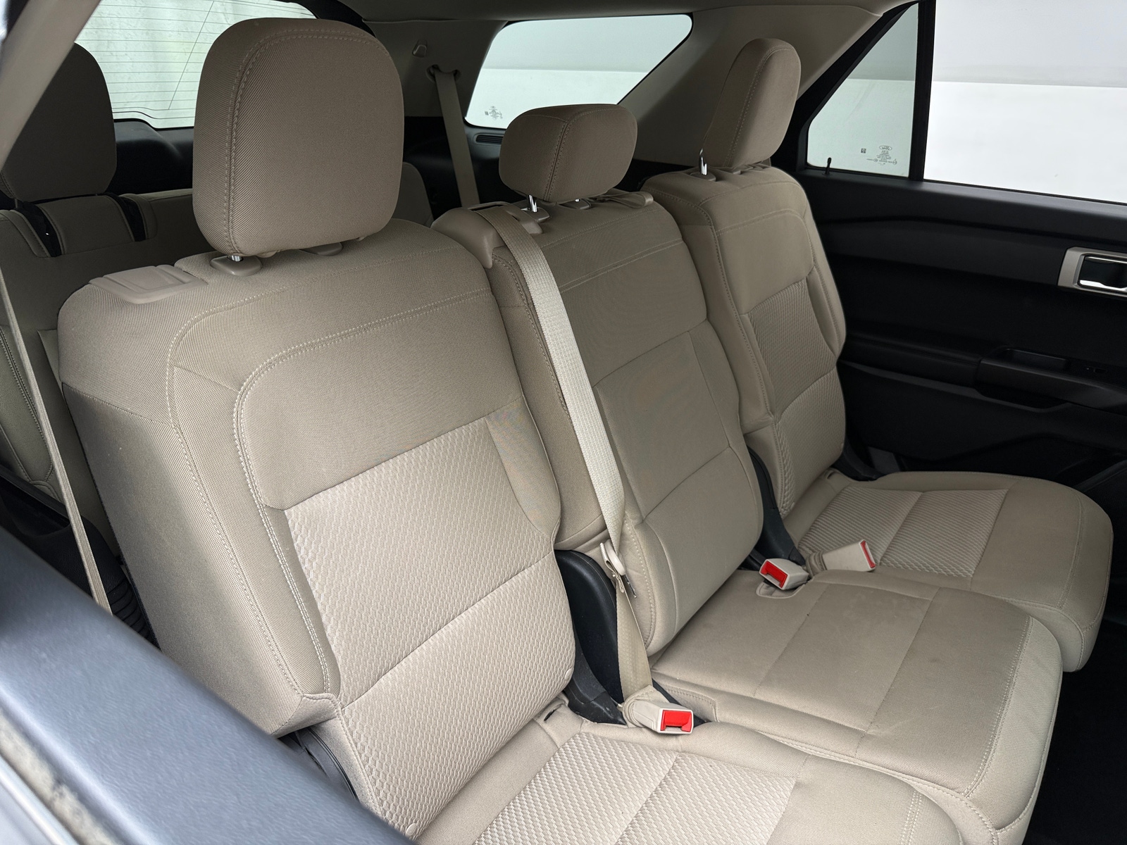 Thumbnail: 2021 Ford Explorer - 6