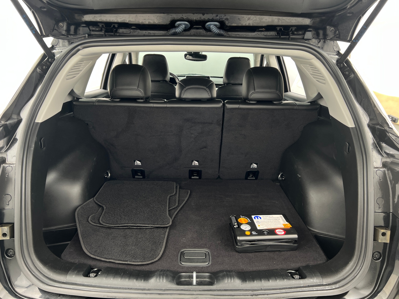 Thumbnail: 2022 Jeep Compass - 6