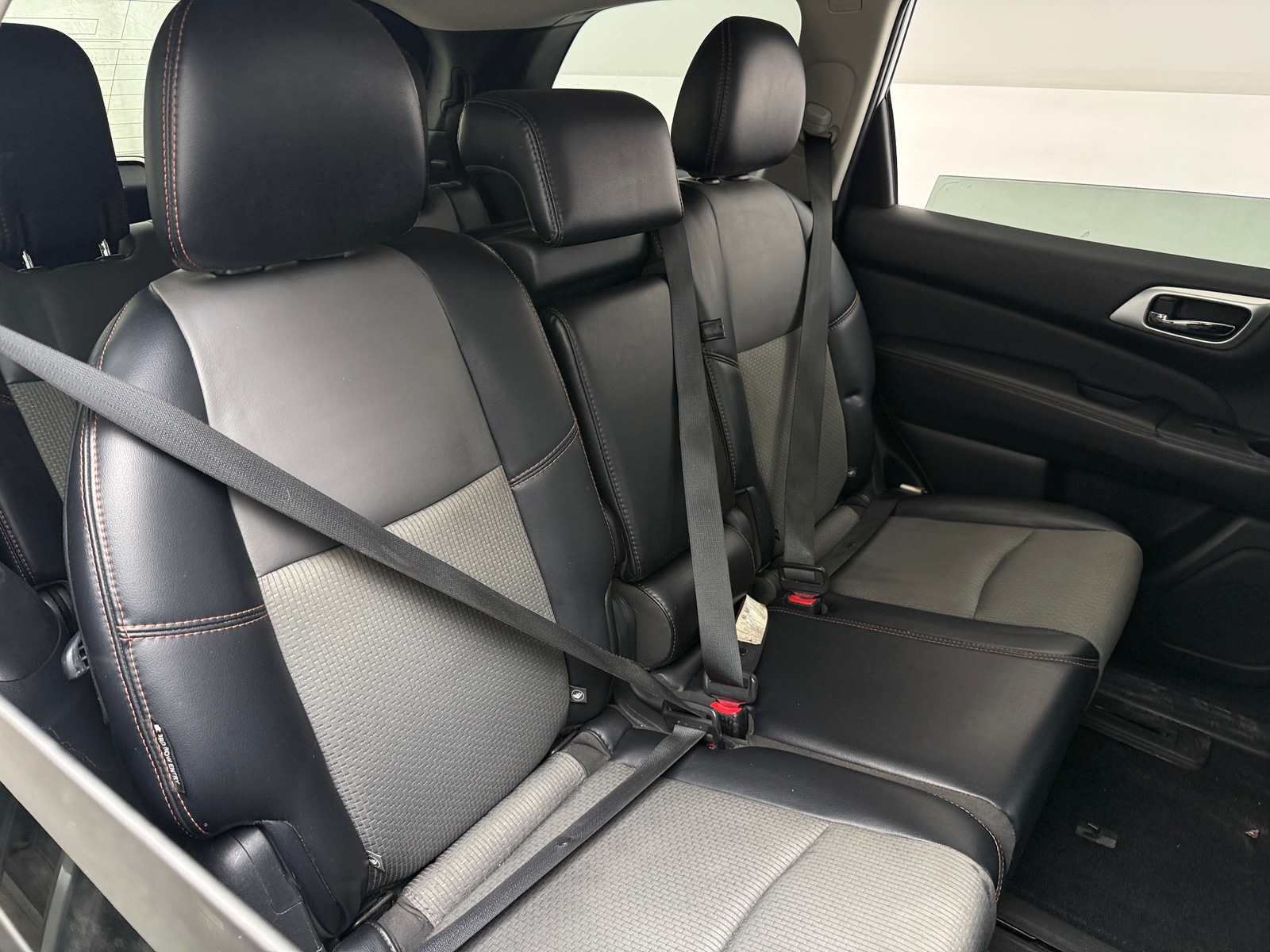 Thumbnail: 2019 Nissan Pathfinder - 6