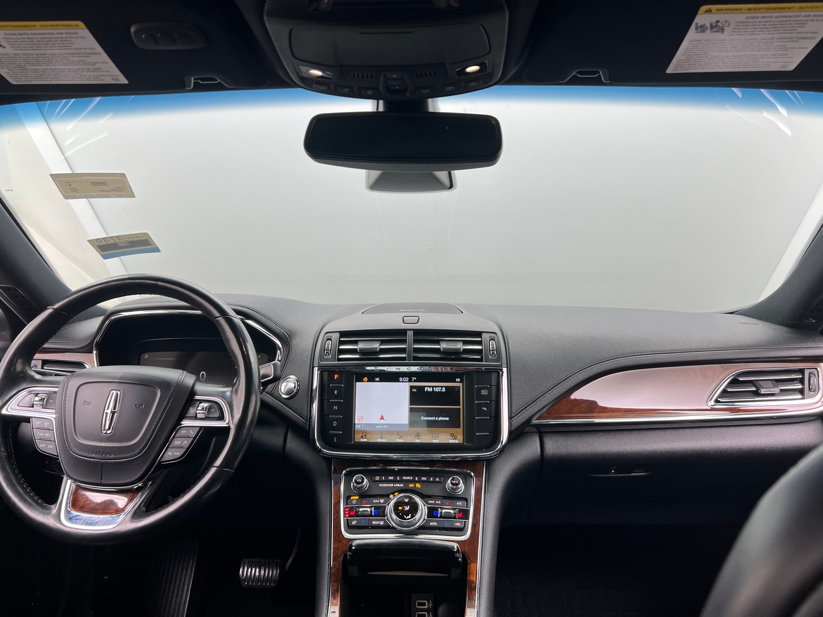 Thumbnail: 2017 Lincoln Continental - 2