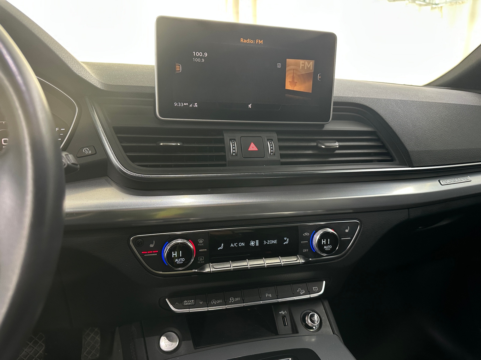 Thumbnail: 2020 Audi Q5 - 3