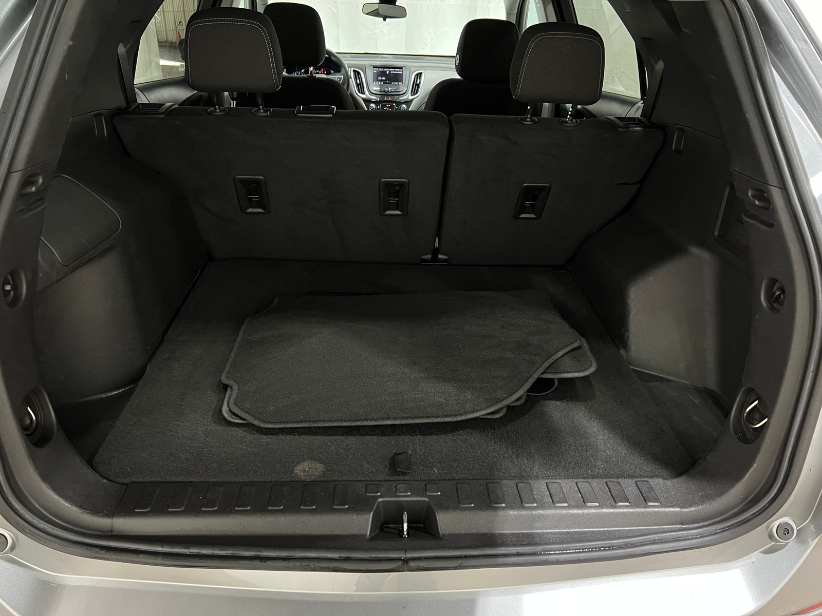 Thumbnail: 2023 Chevrolet Equinox - 7