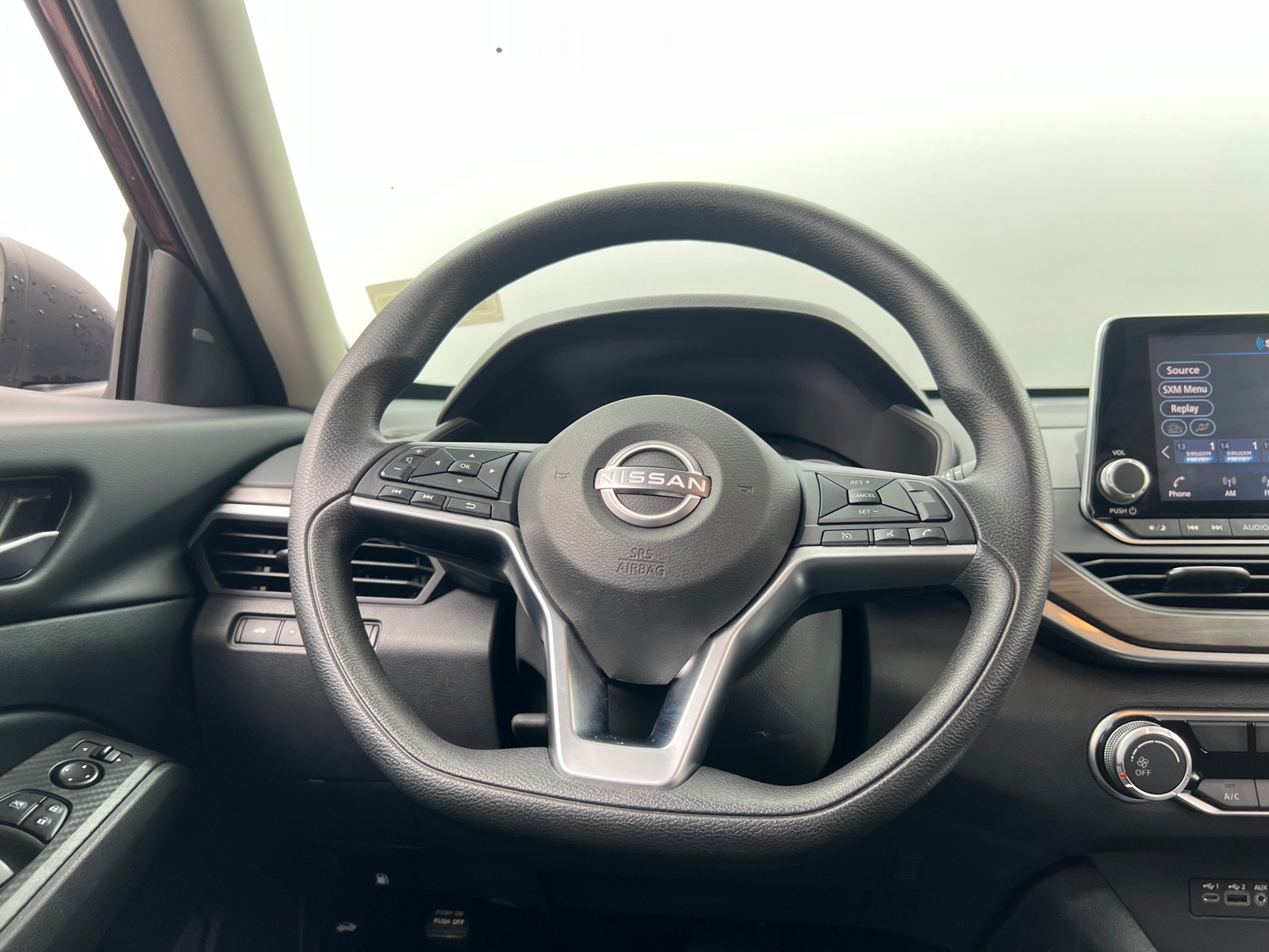 Thumbnail: 2024 Nissan Altima - 5