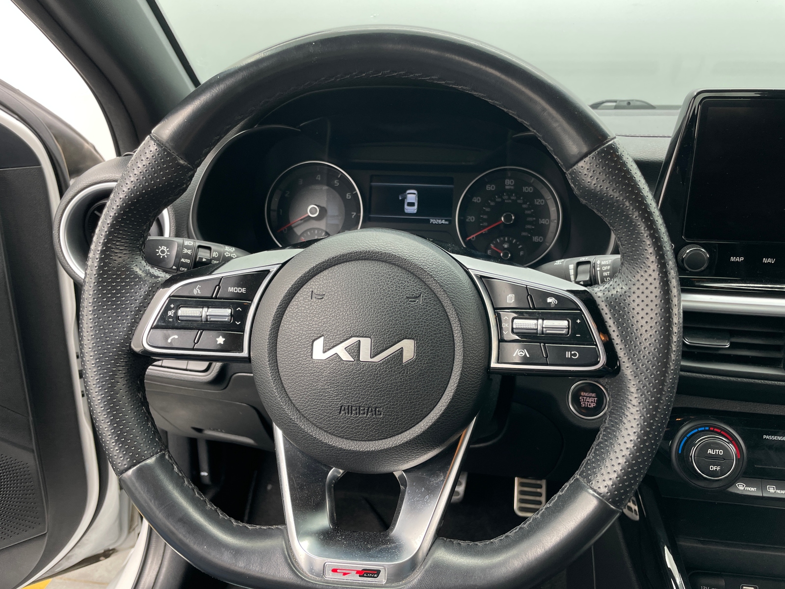 Thumbnail: 2023 Kia Forte - 5