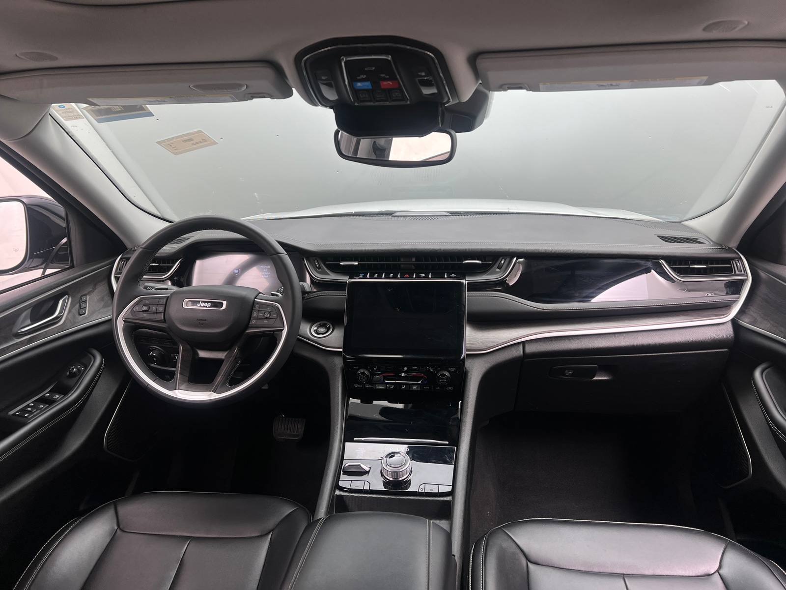 Thumbnail: 2024 Jeep Grand Cherokee - 2