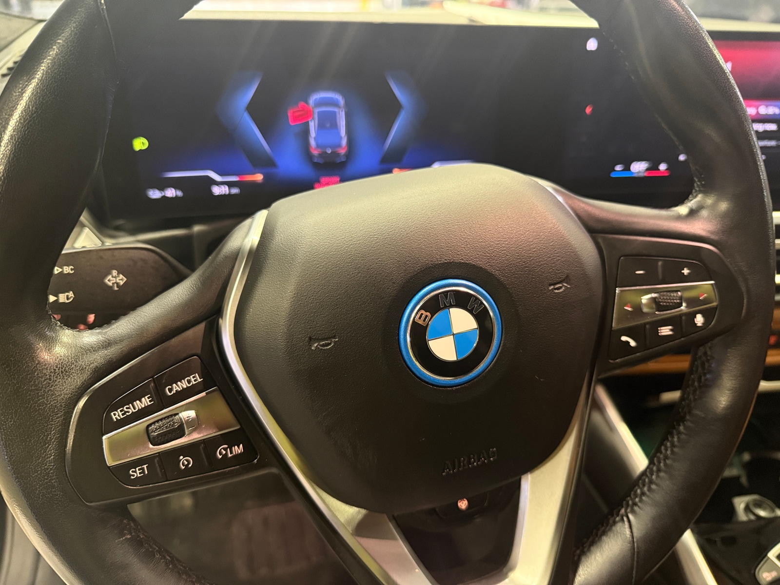 Thumbnail: 2023 BMW i4 - 4