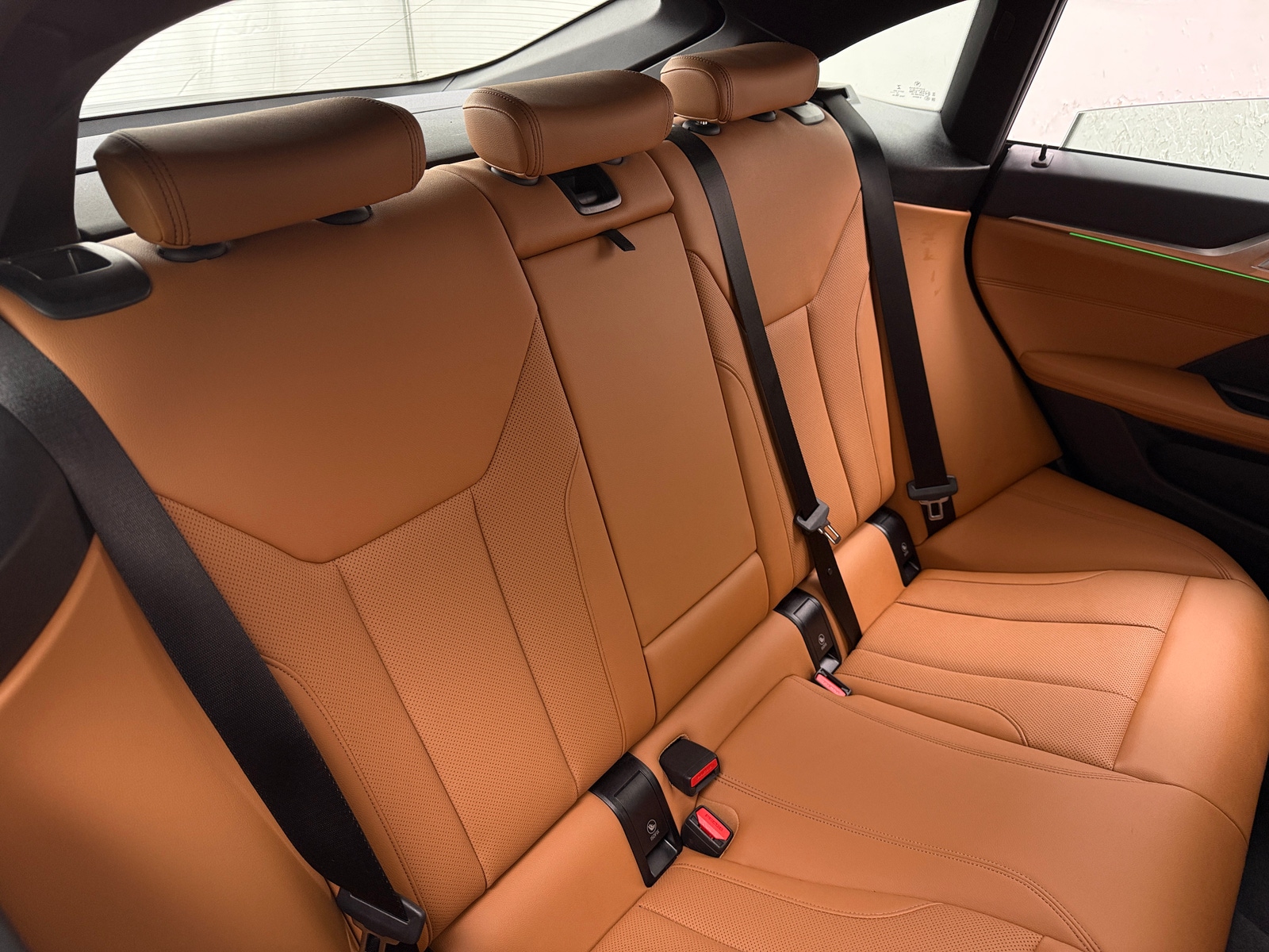 Thumbnail: 2023 BMW i4 - 5