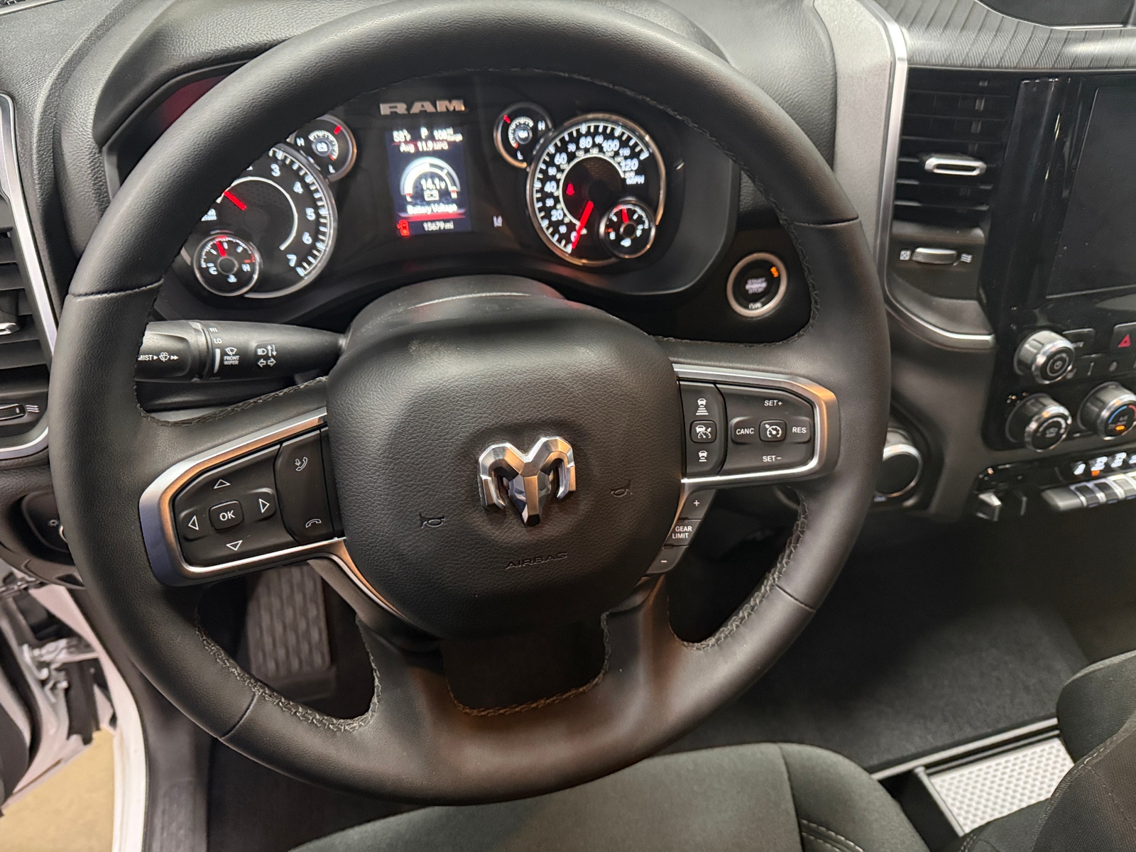 Thumbnail: 2025 RAM 1500 - 5