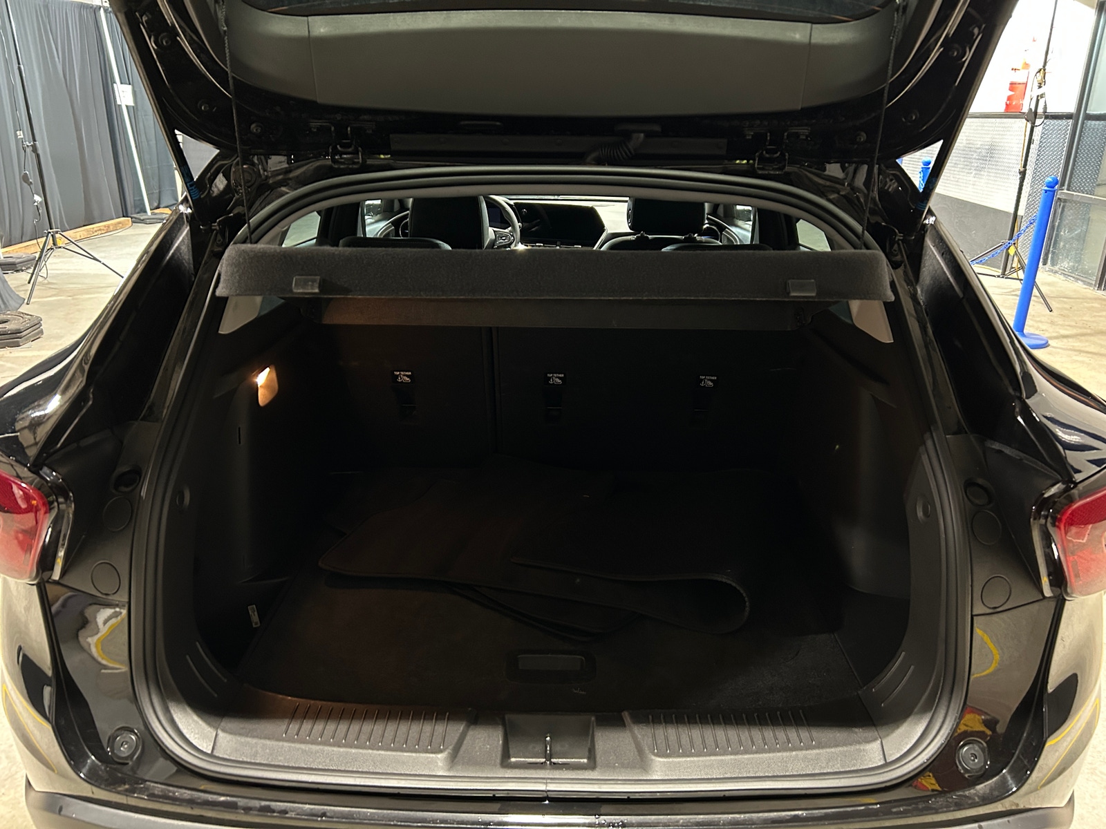 Thumbnail: 2025 Chevrolet Trax - 7