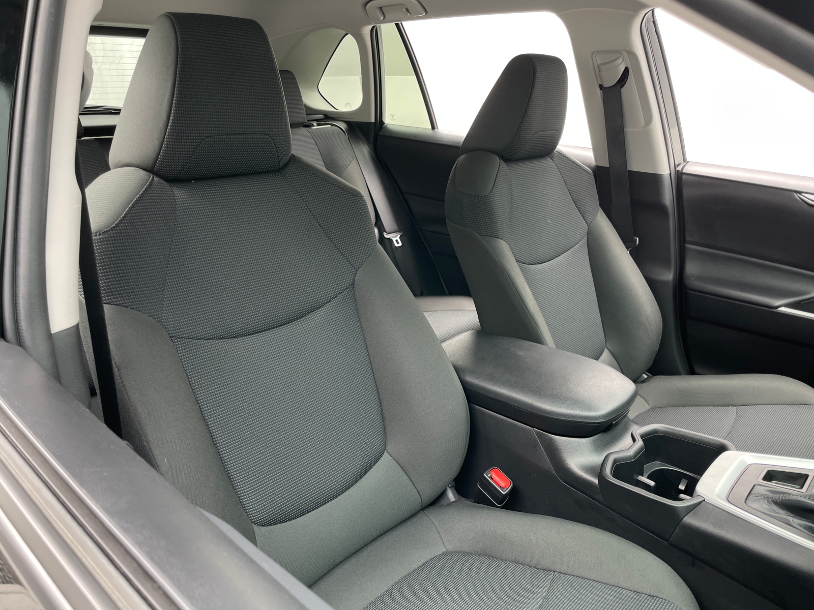 Thumbnail: 2025 Toyota RAV4 - 2