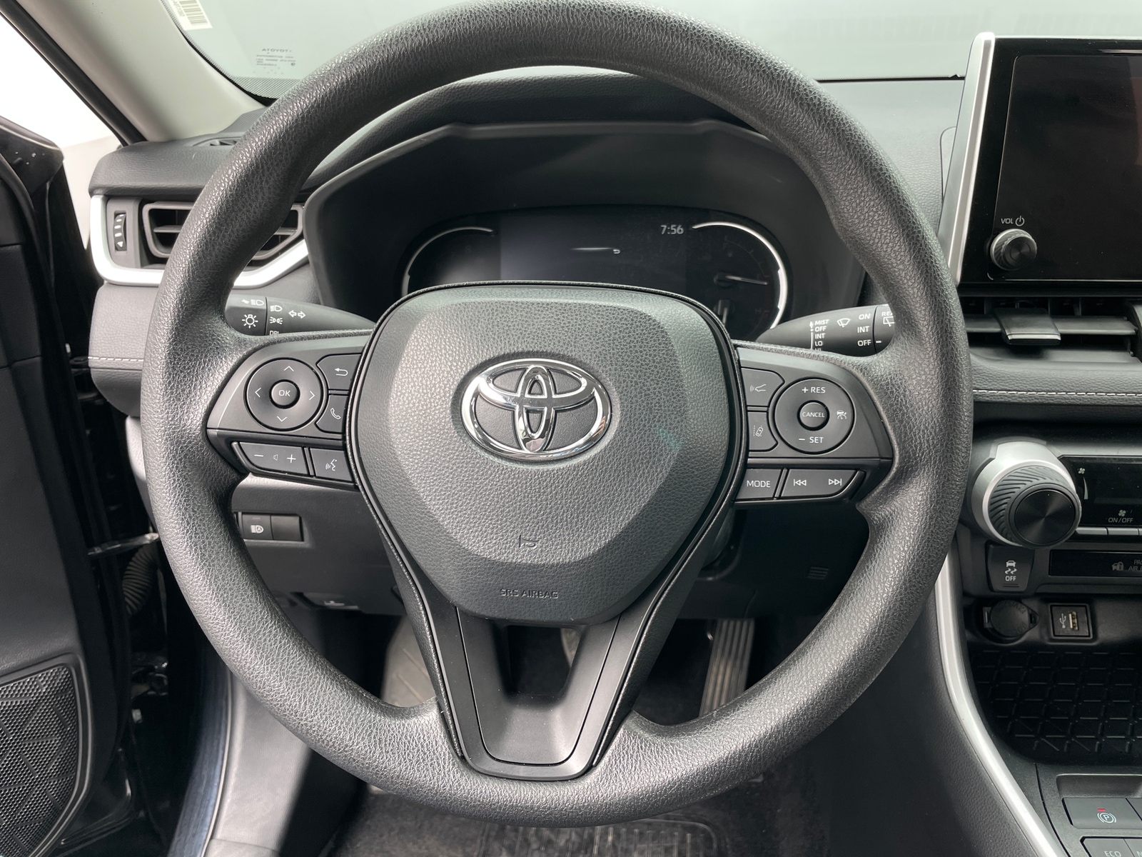 Thumbnail: 2025 Toyota RAV4 - 5