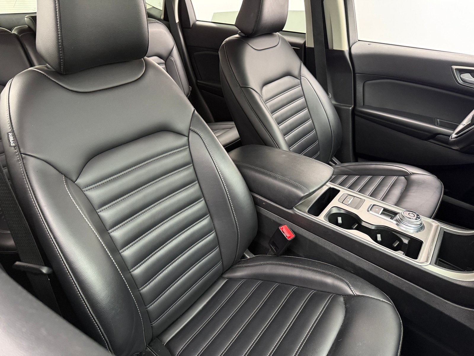 Thumbnail: 2024 Ford Edge - 2