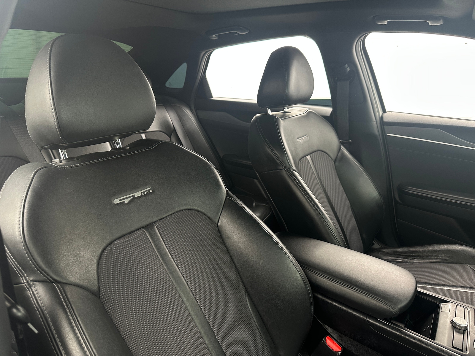 Thumbnail: 2021 Kia K5 - 2