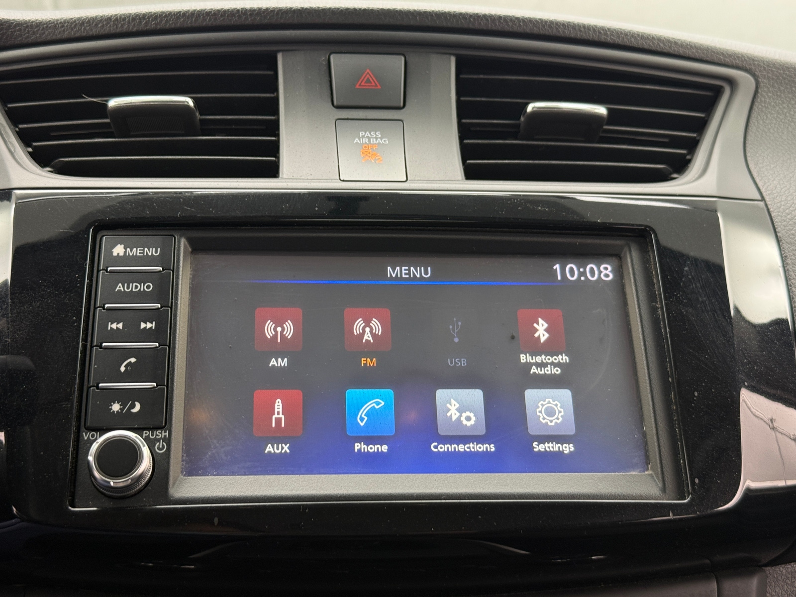 Thumbnail: 2019 Nissan Sentra - 4