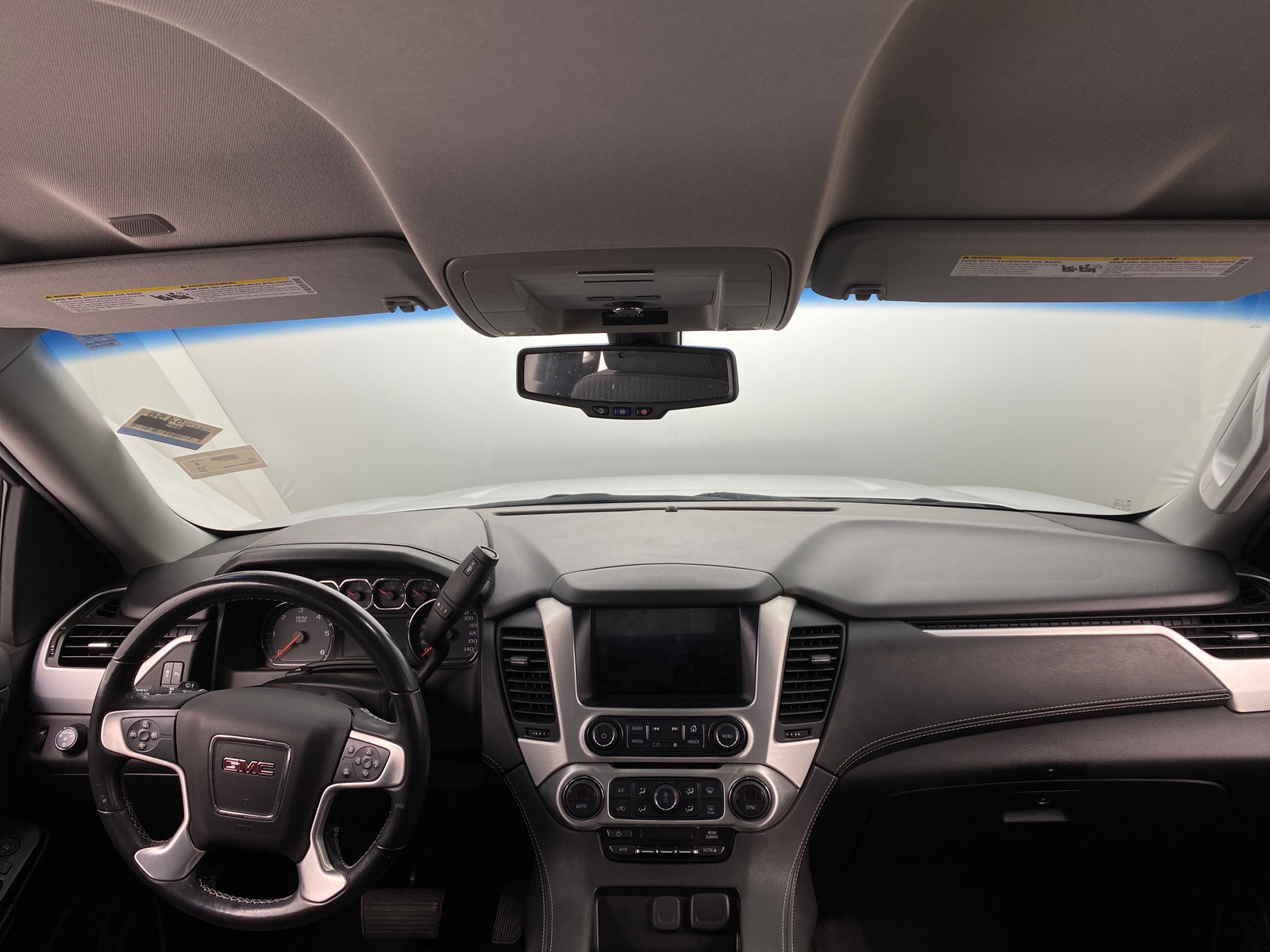 Thumbnail: 2020 GMC Yukon - 3