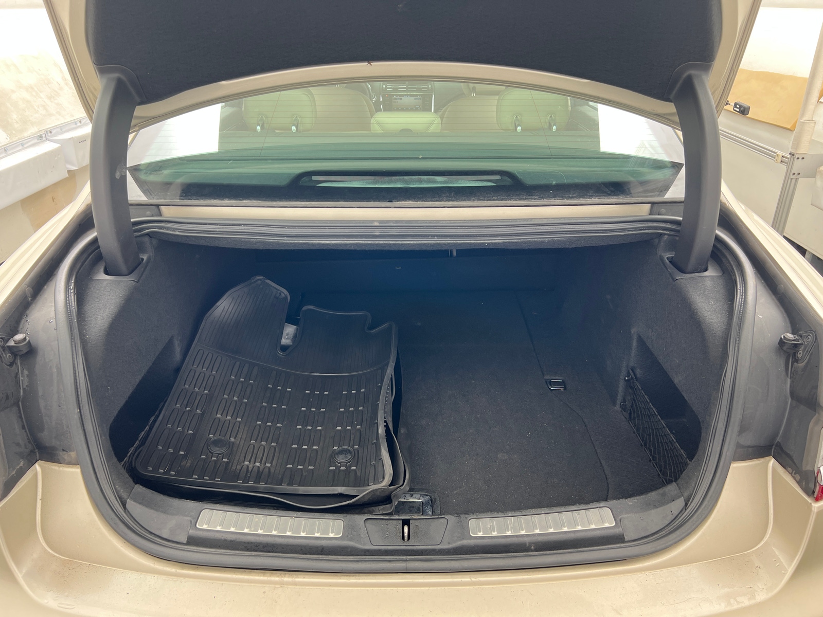 Thumbnail: 2017 Lincoln Continental - 6