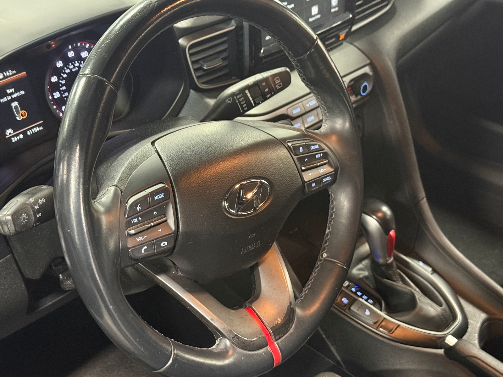 Thumbnail: 2020 Hyundai Veloster - 3