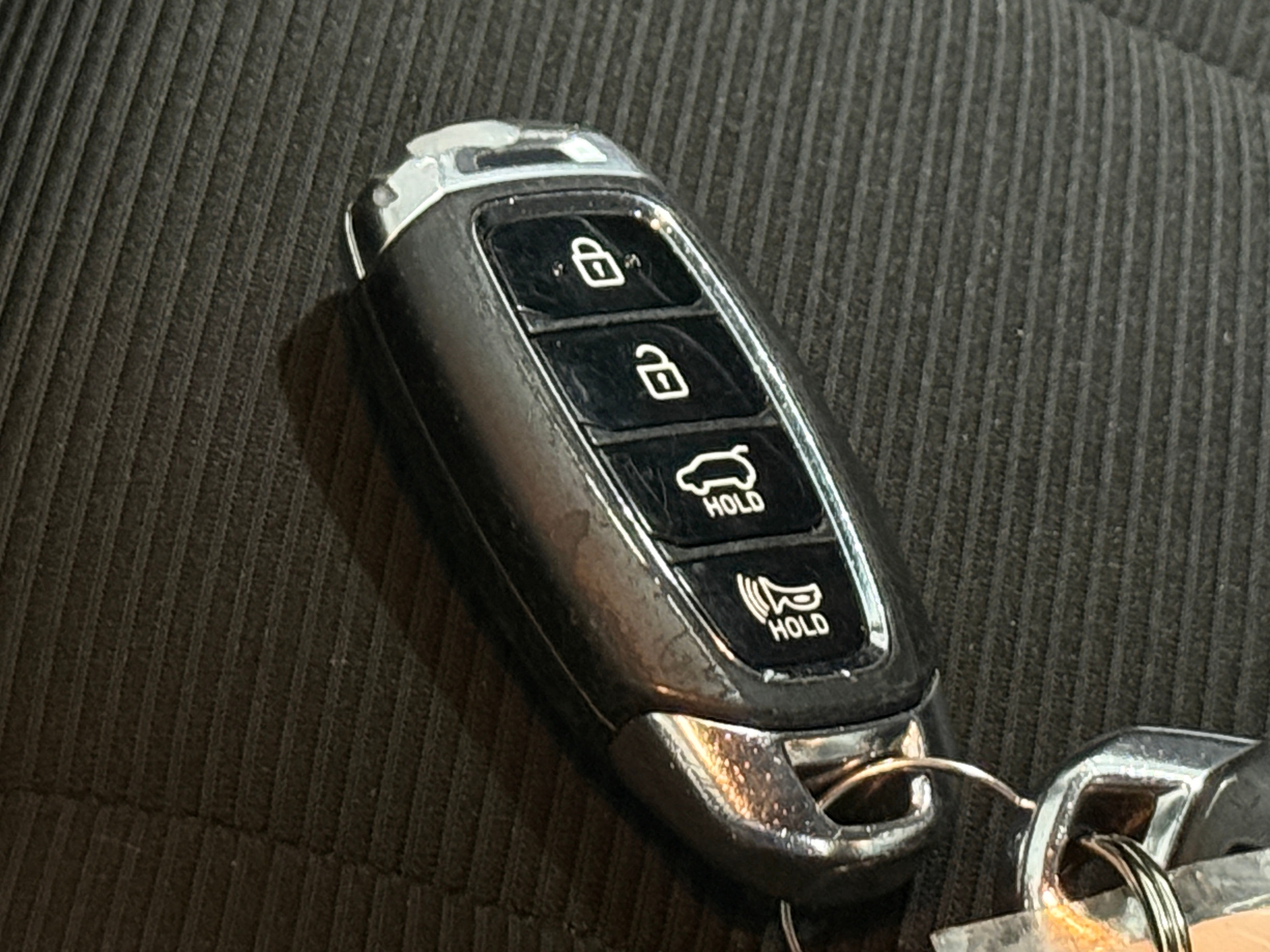 2020 Hyundai Veloster