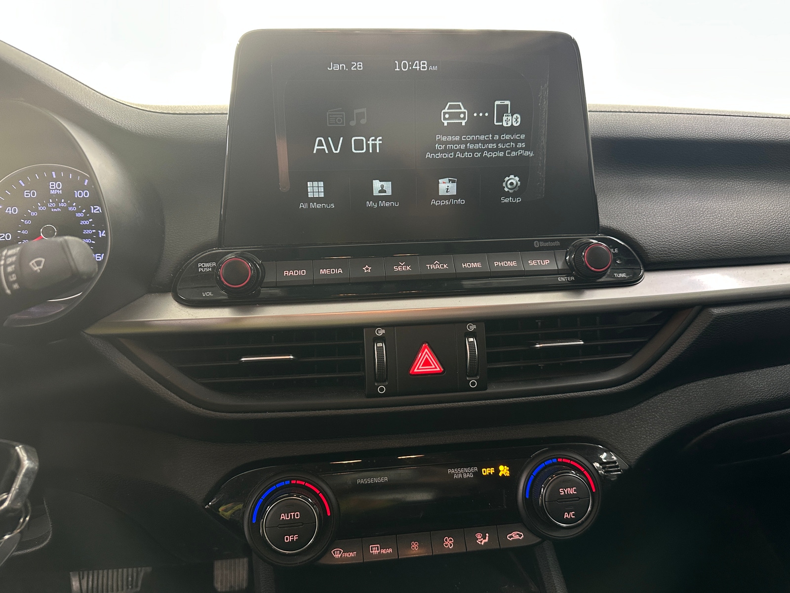 Thumbnail: 2019 Kia Forte - 4