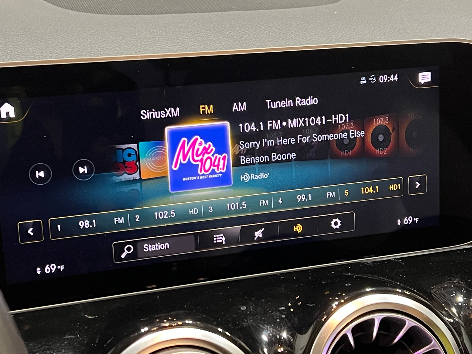 Thumbnail: 2021 Mercedes-Benz GLA - 3