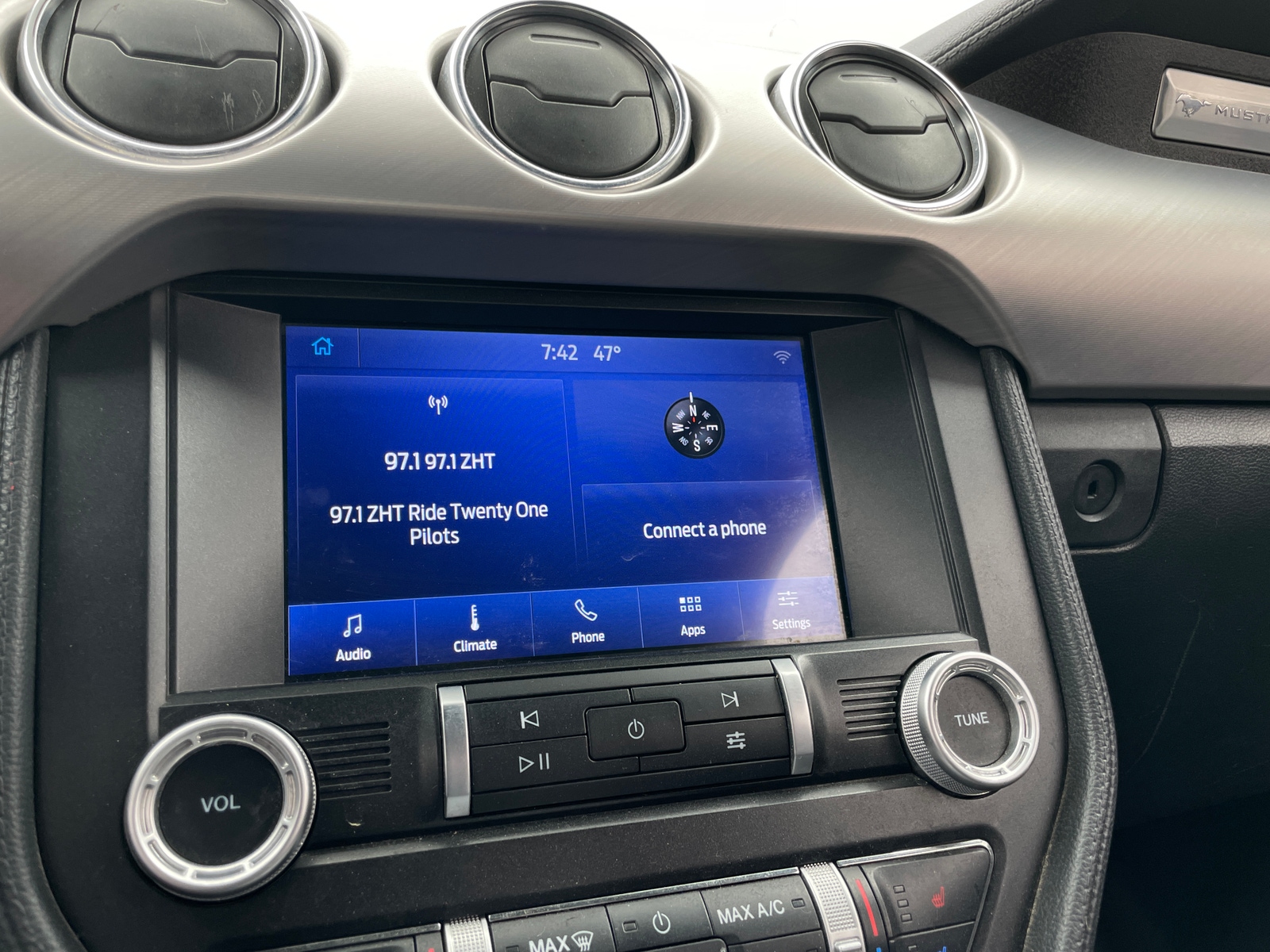 Thumbnail: 2023 Ford Mustang - 4