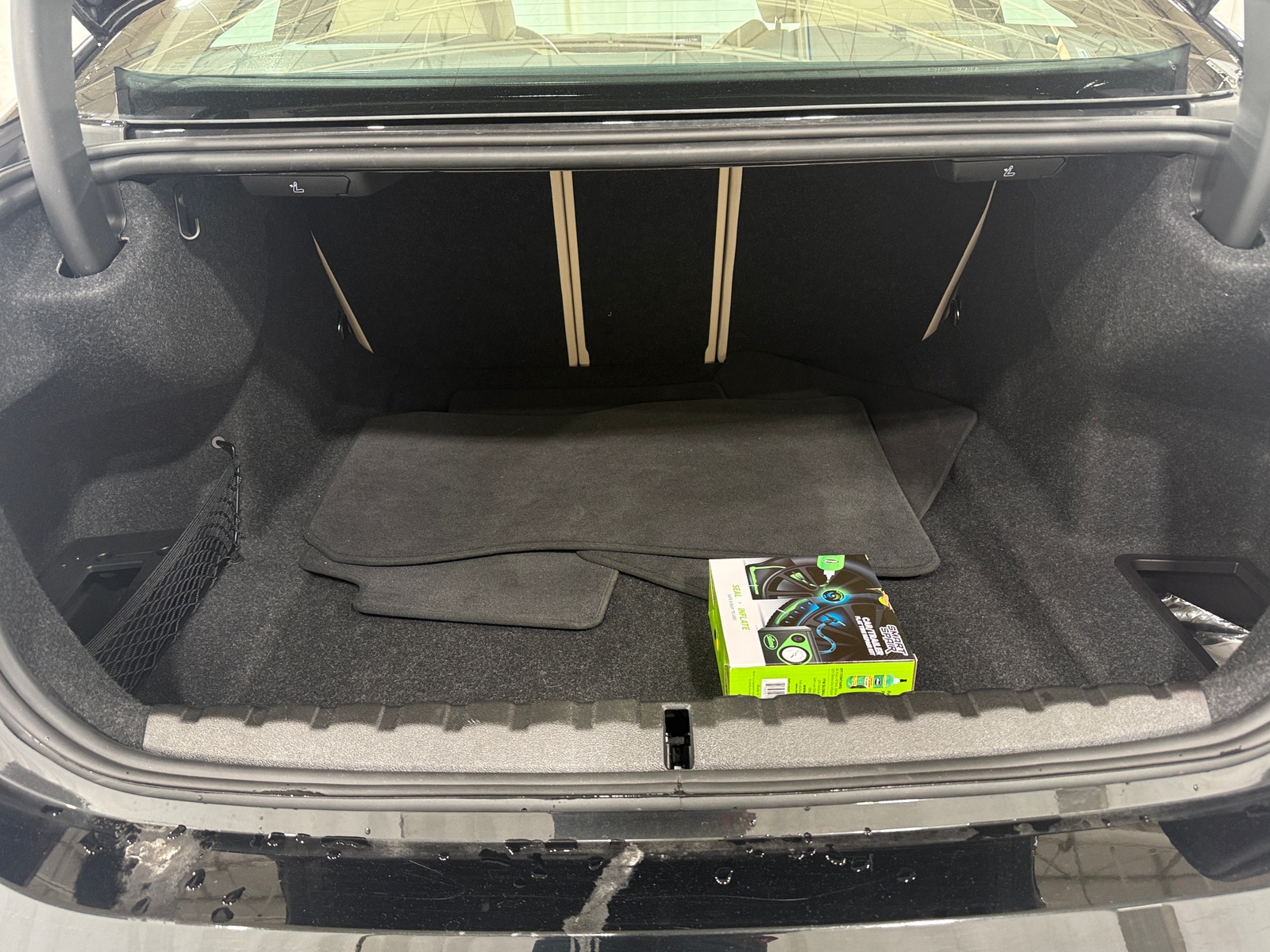 Thumbnail: 2026 BMW 4 Series - 4