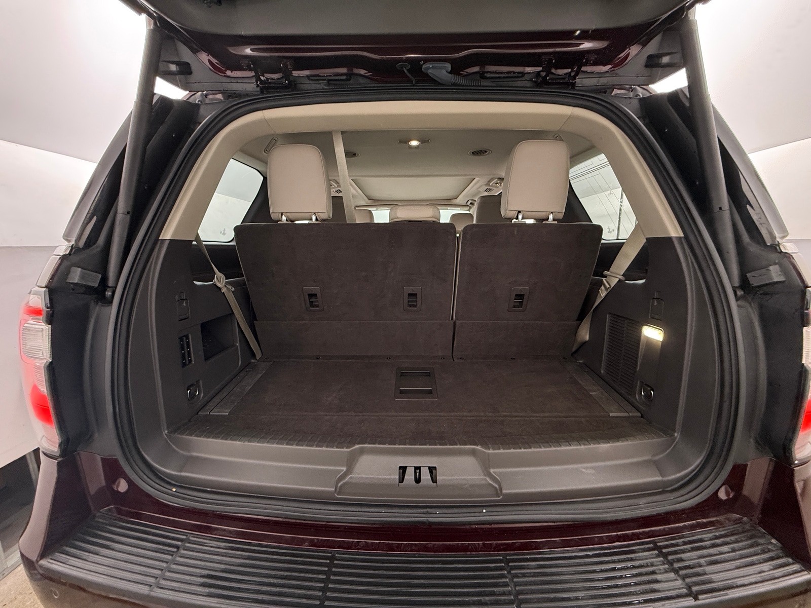 Thumbnail: 2021 Ford Expedition - 6