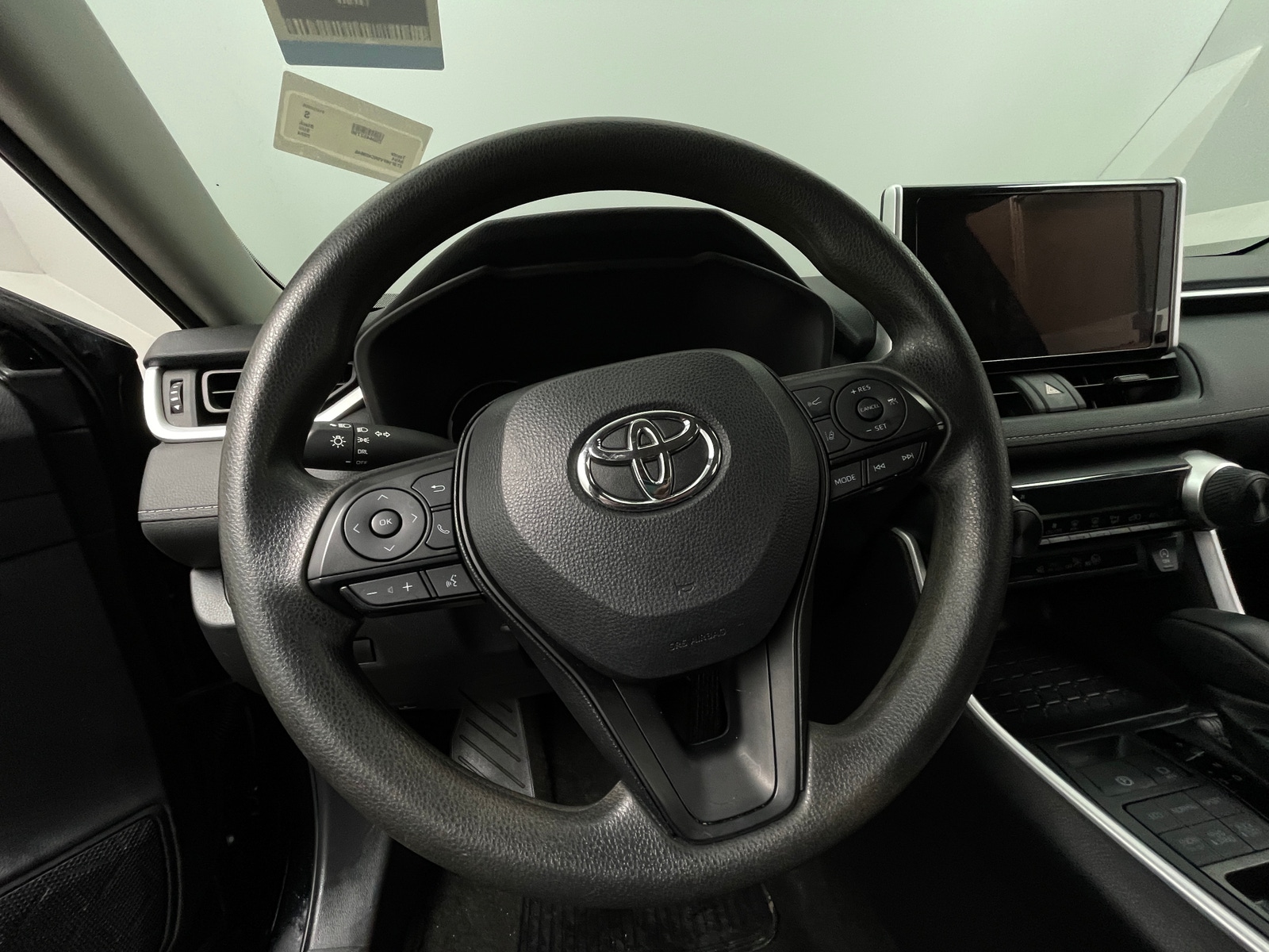 Thumbnail: 2024 Toyota RAV4 - 5