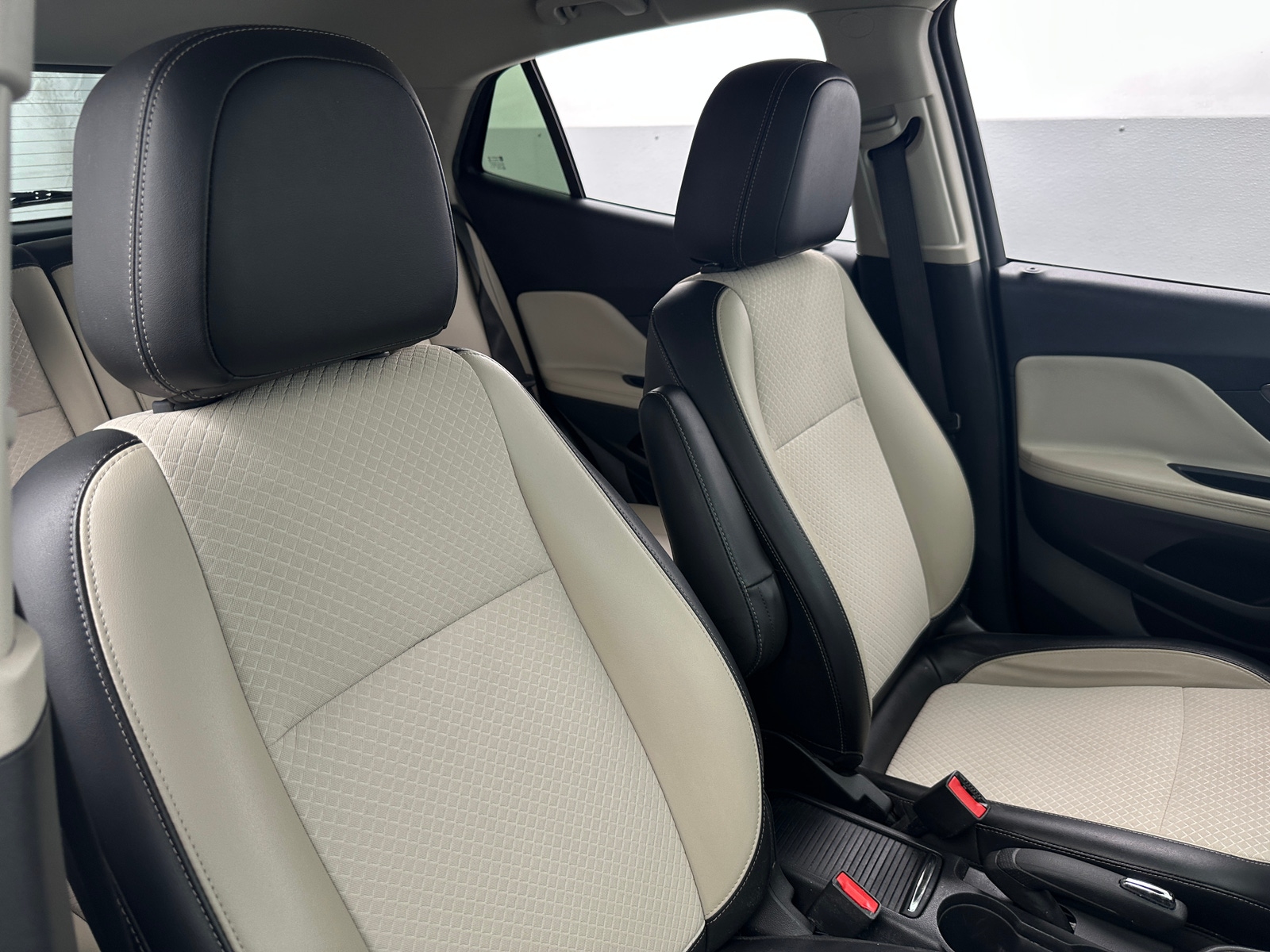 Thumbnail: 2020 Buick Encore - 2