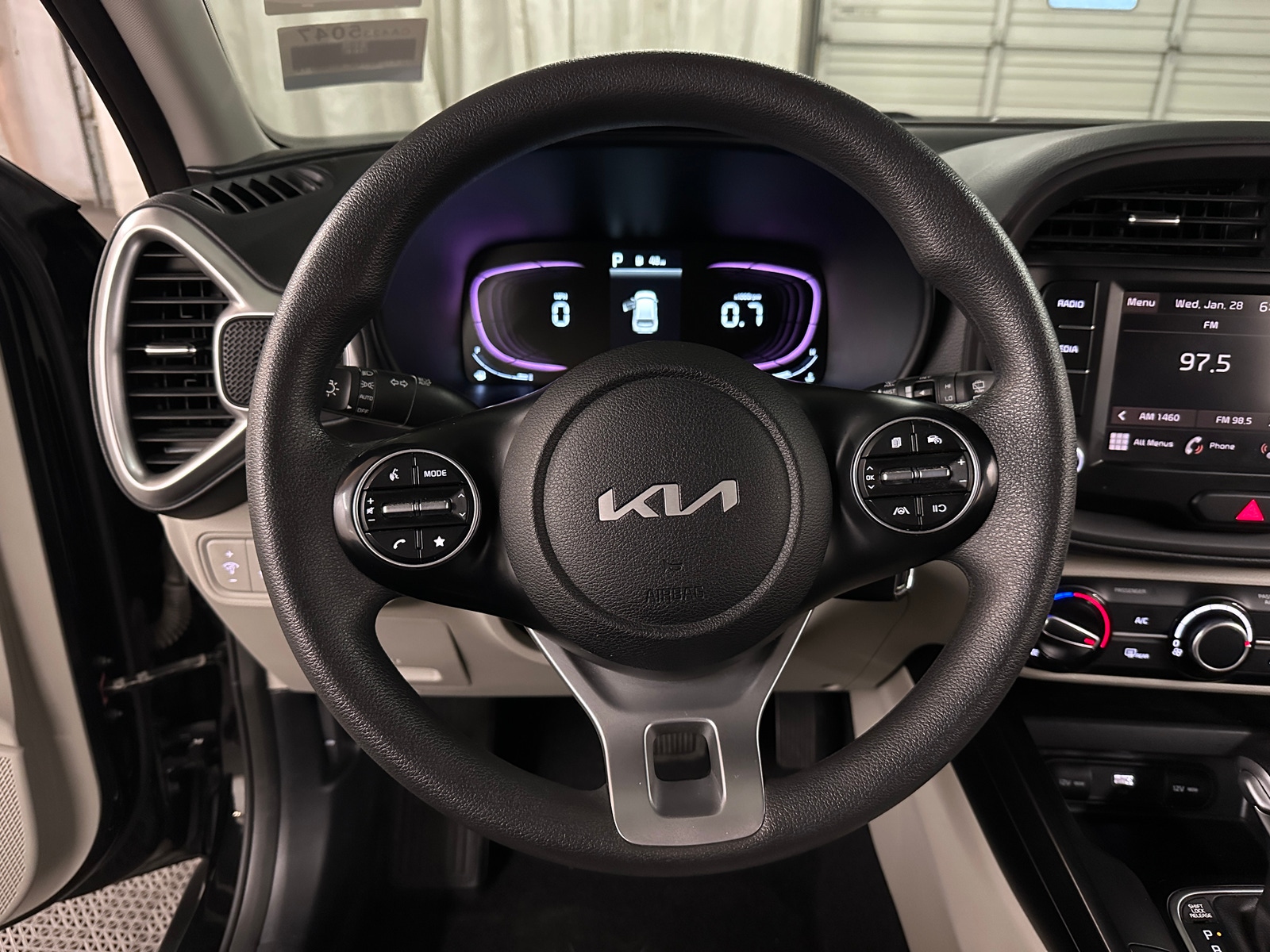 Thumbnail: 2023 Kia Soul - 5