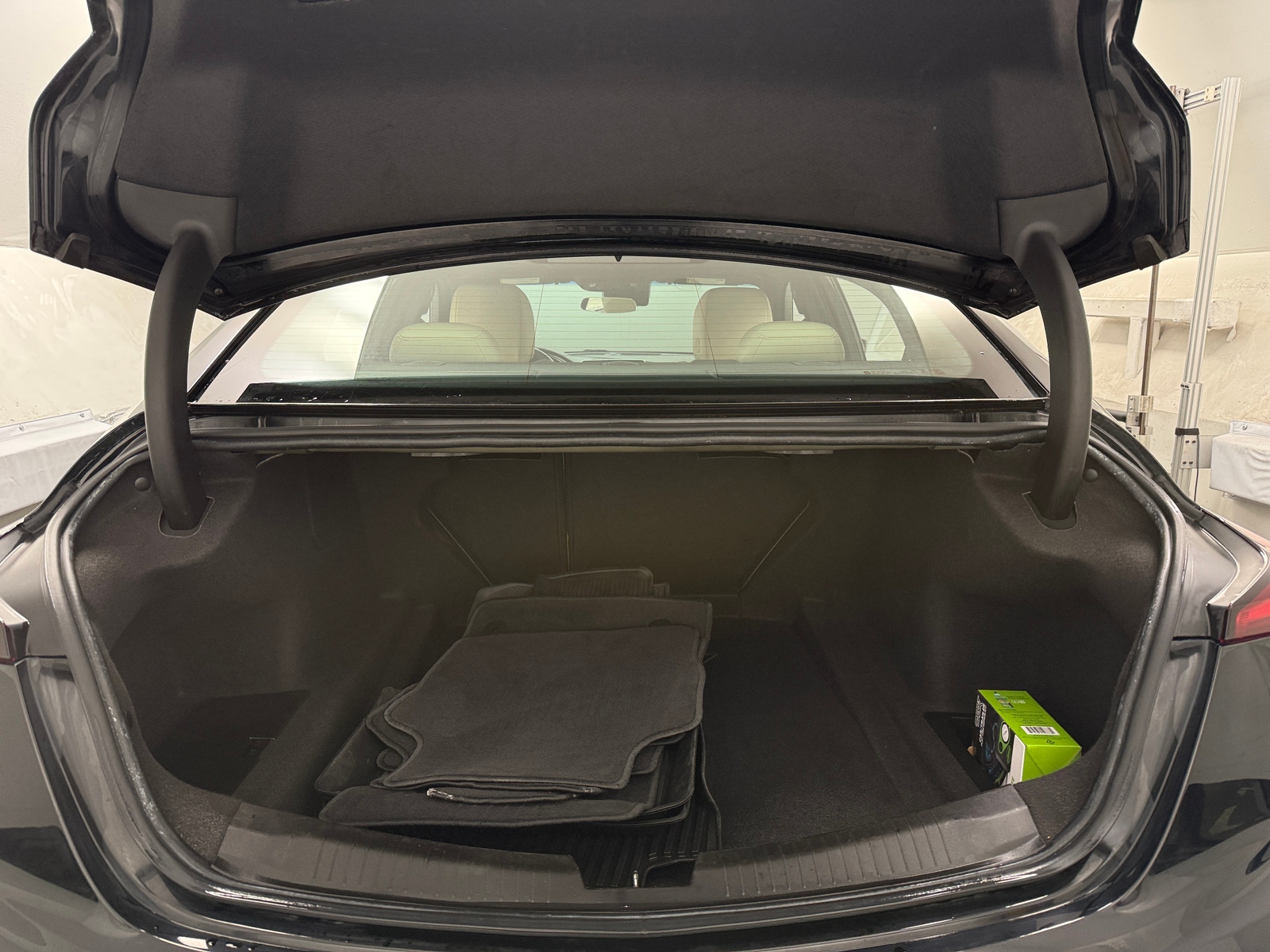 Thumbnail: 2022 Cadillac CT5 - 6