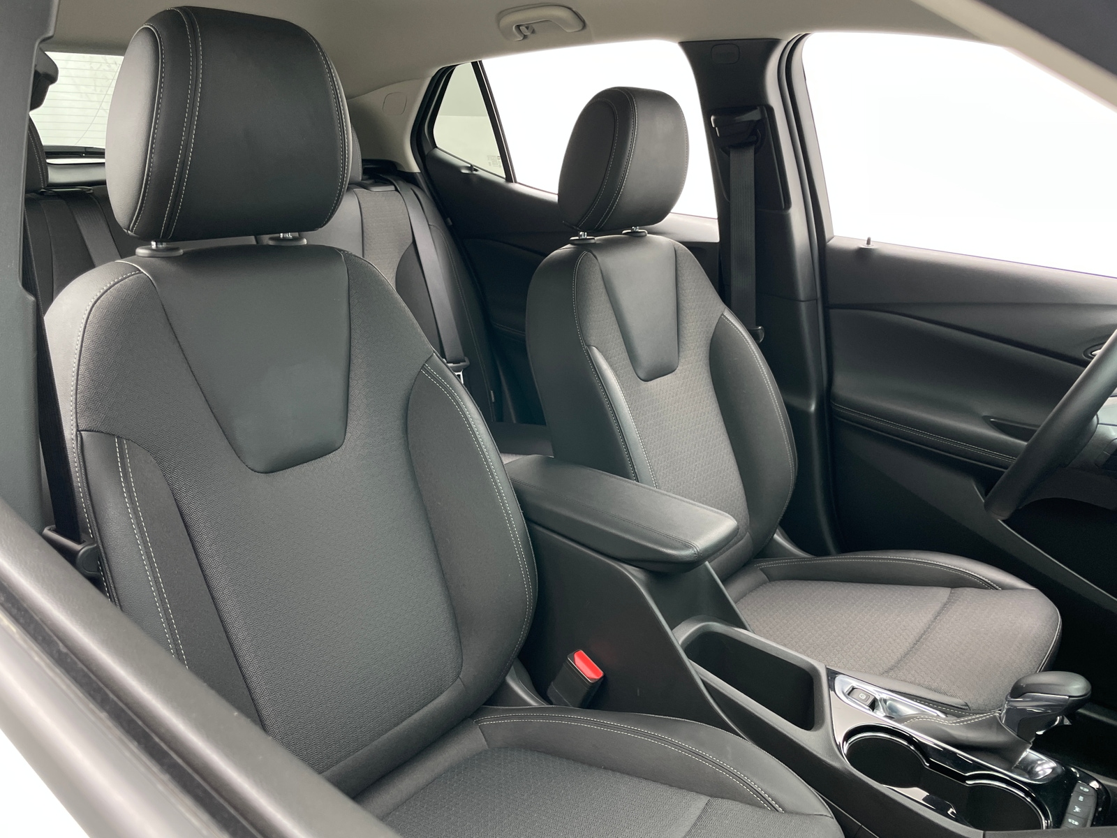 Thumbnail: 2025 Buick Encore GX - 2