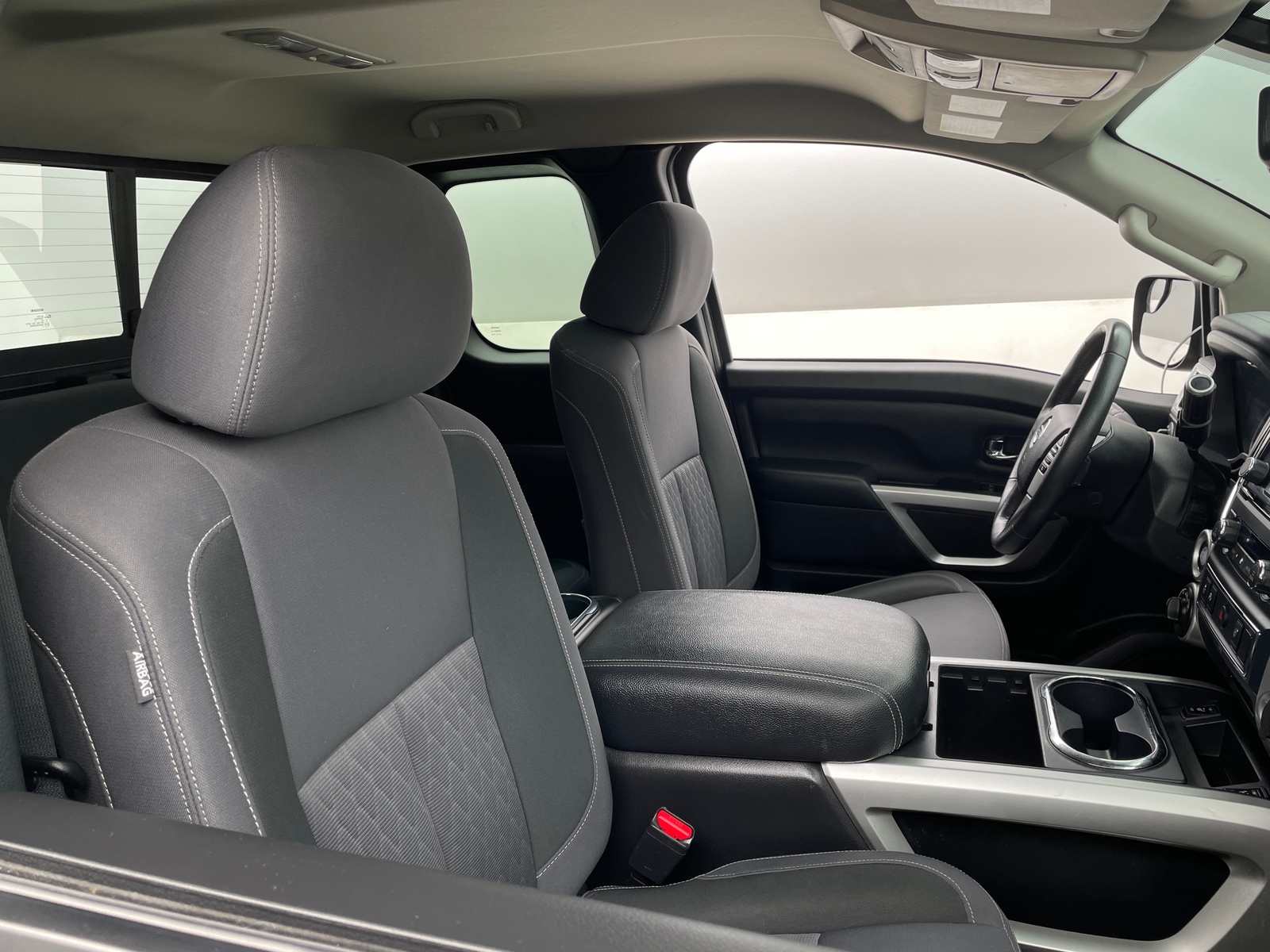 Thumbnail: 2020 Nissan Titan - 2