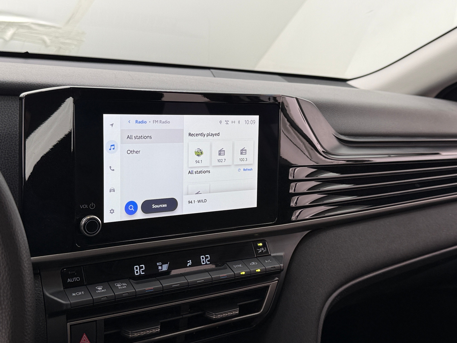 Thumbnail: 2025 Toyota Camry - 4