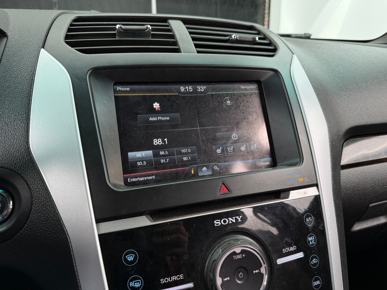 Thumbnail: 2011 Ford Explorer - 3