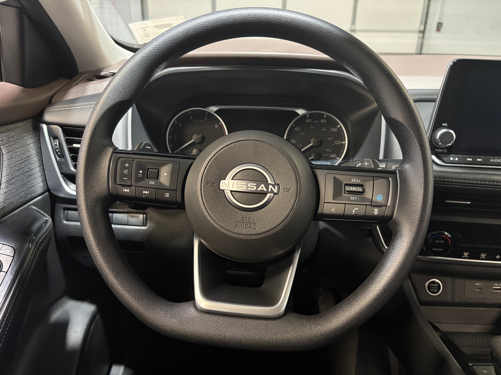 Thumbnail: 2023 Nissan Rogue - 5