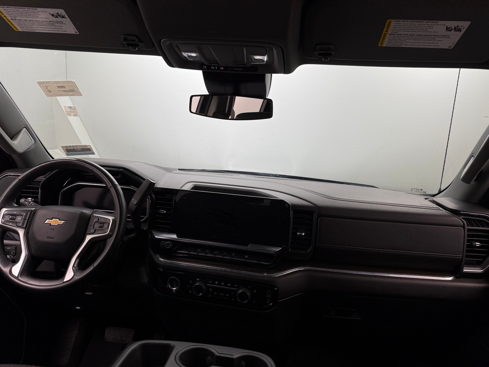 Thumbnail: 2024 Chevrolet Silverado 1500 - 3